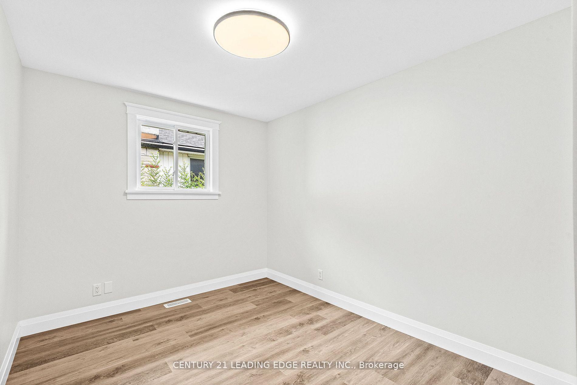 Photo 20 of 675 Hayden Crescent, Cobourg — HOMEH