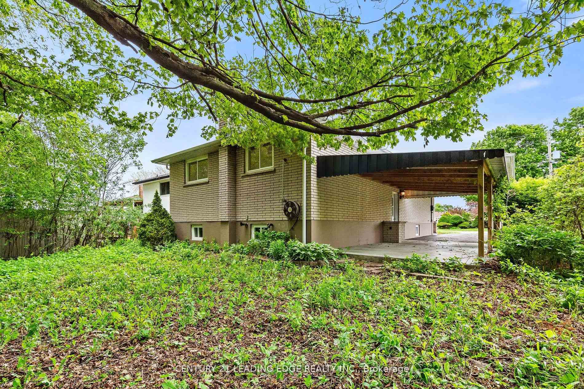Photo 35 of 675 Hayden Crescent, Cobourg — HOMEH