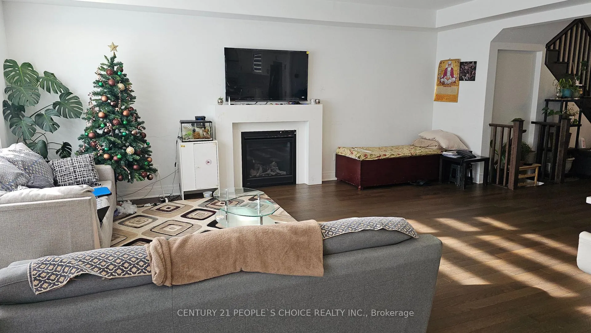 Photo 7 of Unit Upper, 18 Hammermeister Street, Kitchener — HOMEH