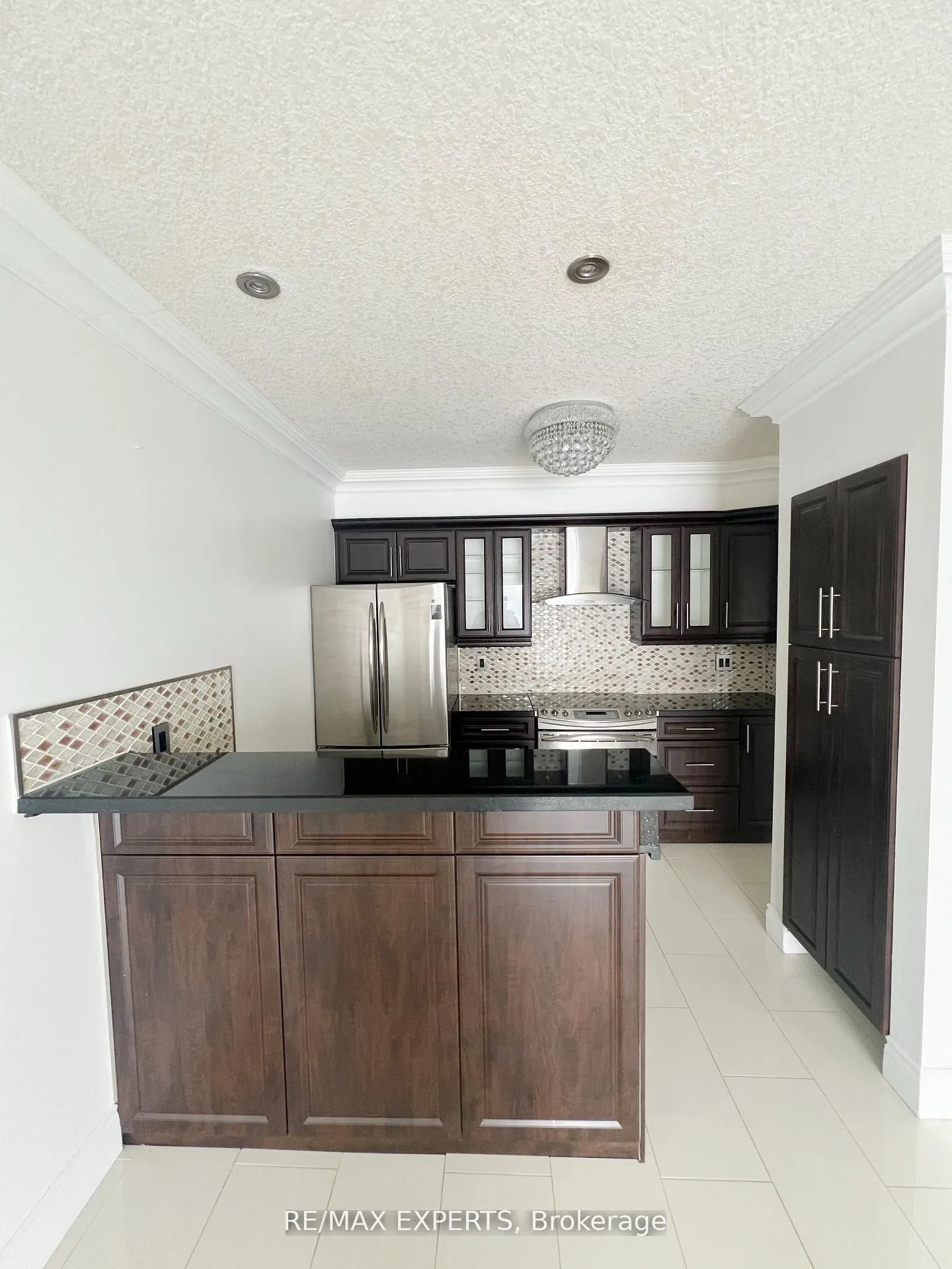 Photo 10 of Unit 404, 345 Briarmeadow Drive, Kitchener, Idlewood — HOMEH