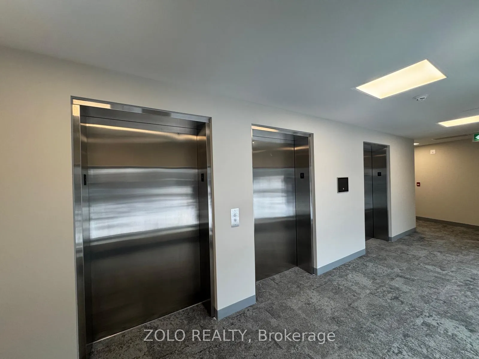 Photo 7 of Unit 419, 1100 Lackner Place, Kitchener — HOMEH
