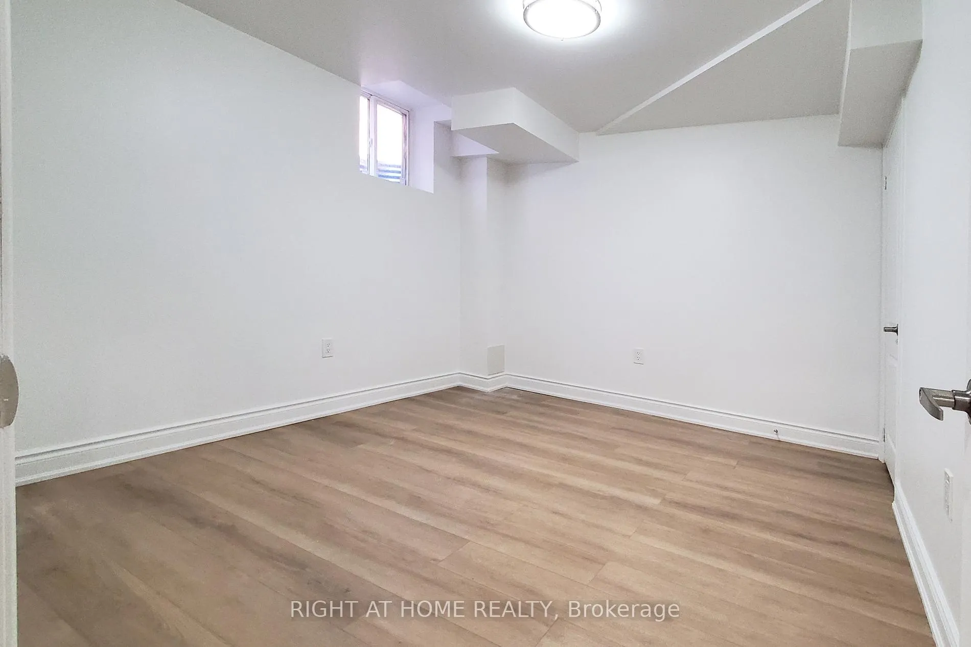 Photo 3 of Unit Bsmt, 973 Black Cherry Drive, Oshawa, Taunton — HOMEH