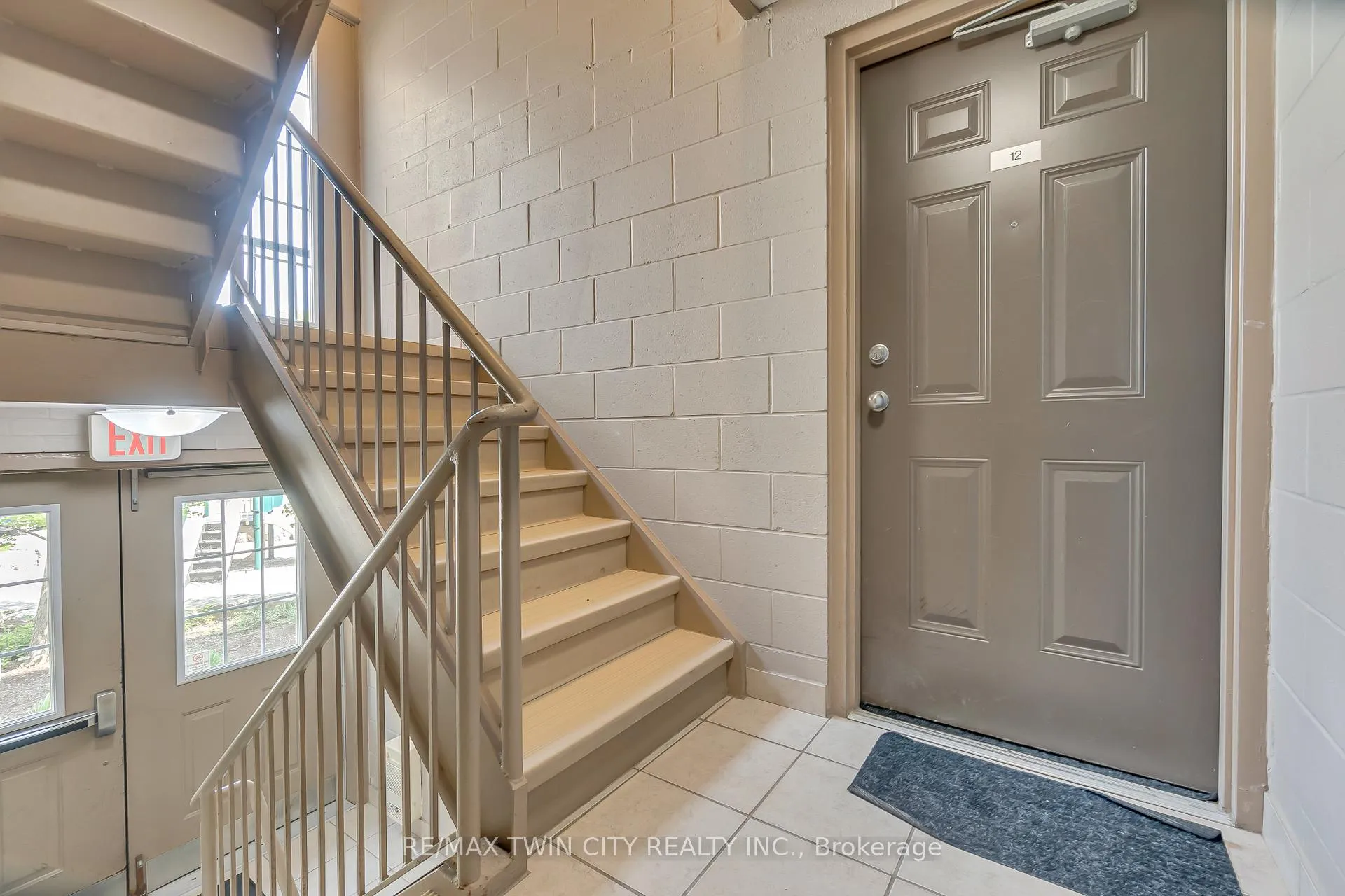 Photo 3 of Unit 12, 950 Highland Road W, Kitchener, Highland West — HOMEH