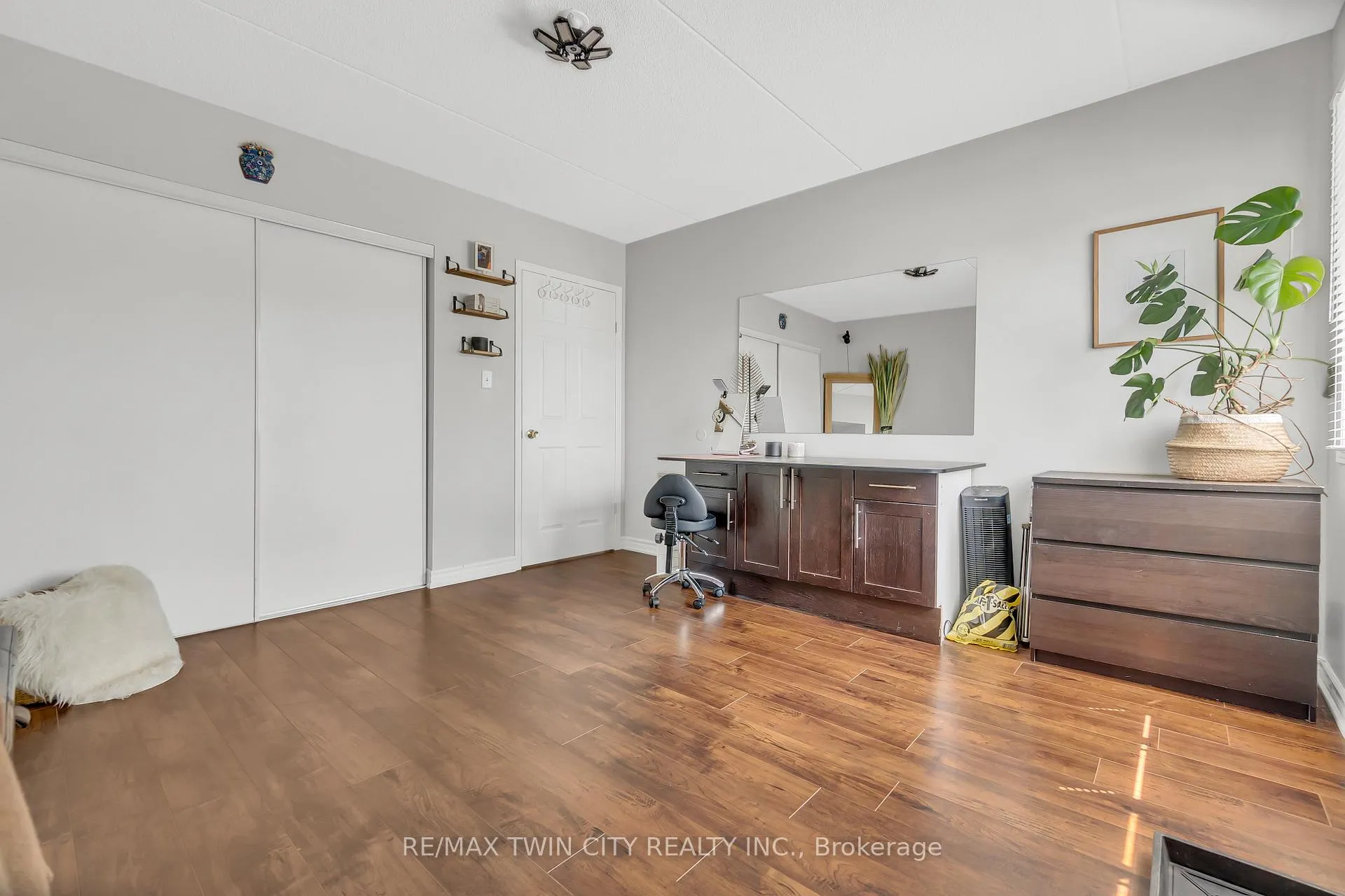 Photo 17 of Unit 12, 950 Highland Road W, Kitchener, Highland West — HOMEH