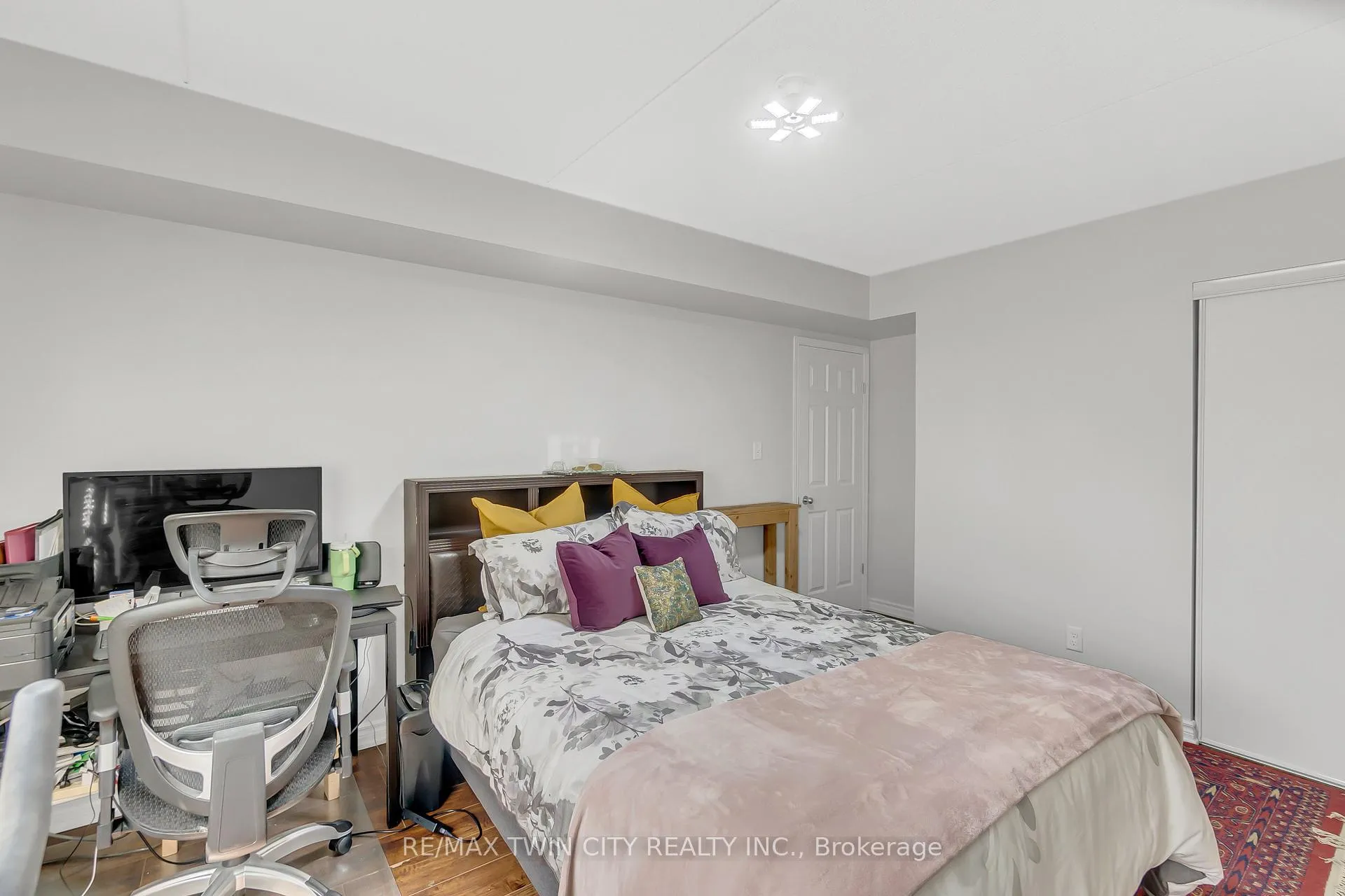 Photo 19 of Unit 12, 950 Highland Road W, Kitchener, Highland West — HOMEH