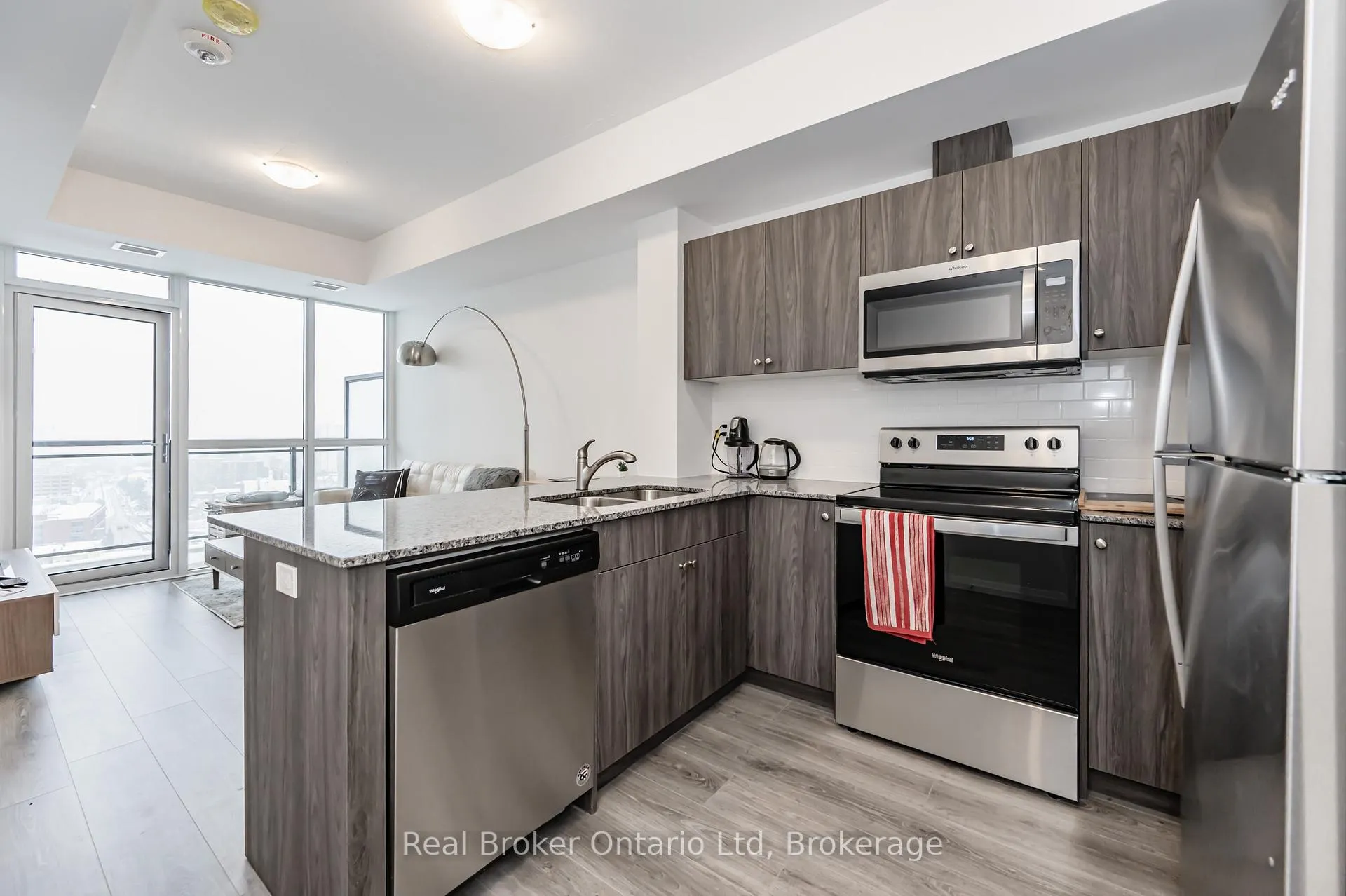 Photo 9 of Unit 2003, 60 Charles Street W, Kitchener — HOMEH