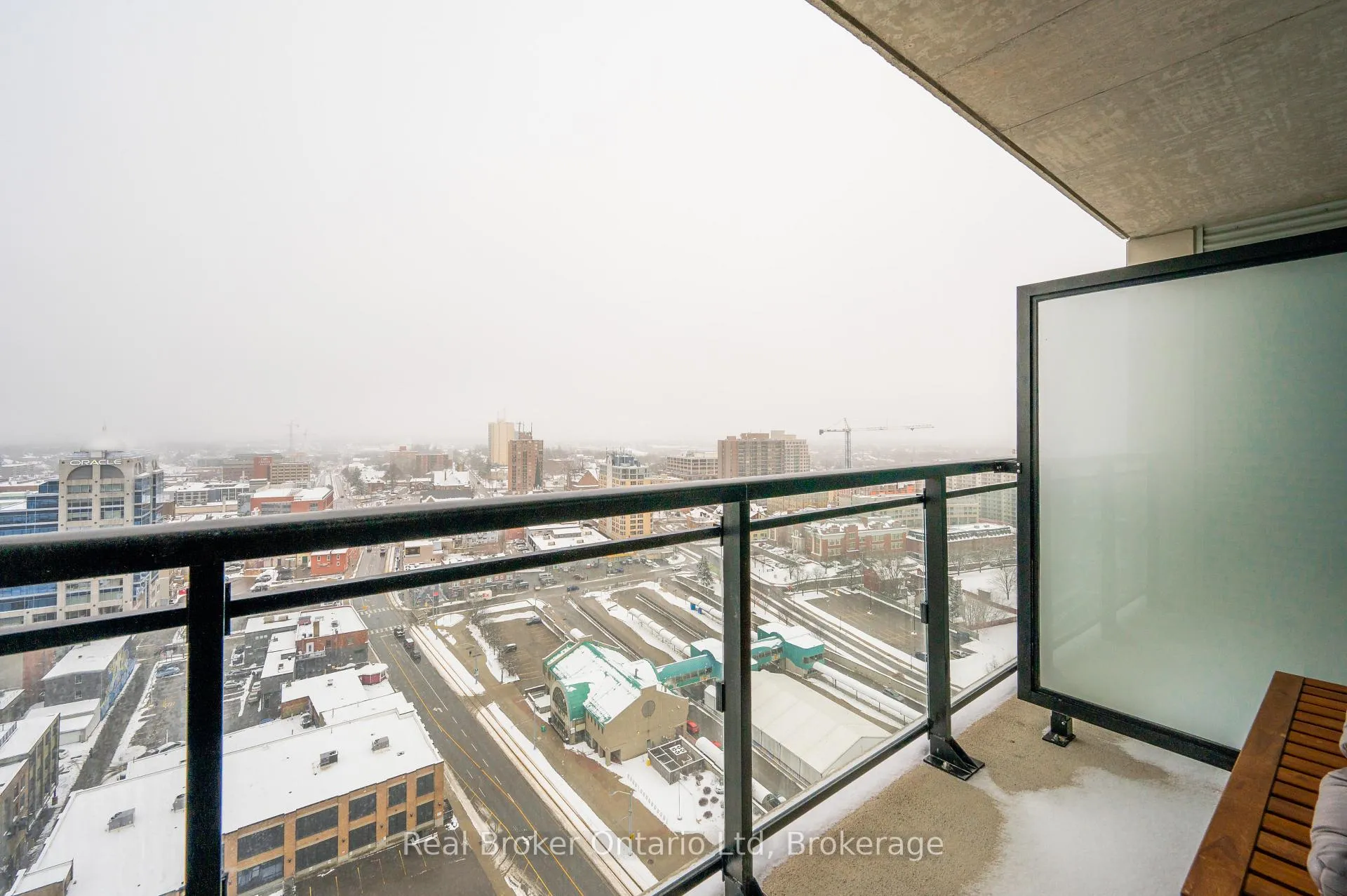 Photo 21 of Unit 2003, 60 Charles Street W, Kitchener — HOMEH