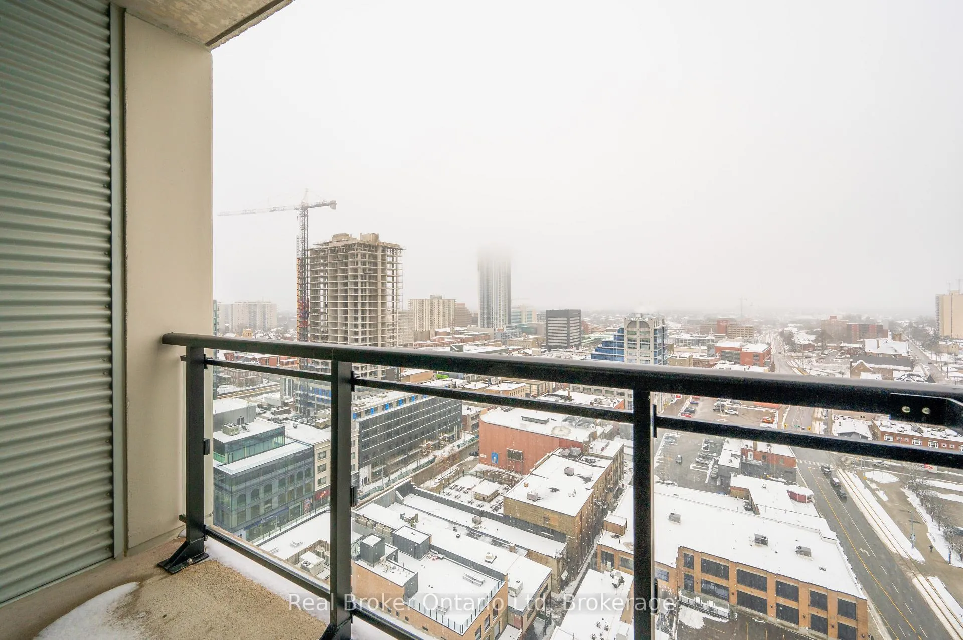 Photo 22 of Unit 2003, 60 Charles Street W, Kitchener — HOMEH