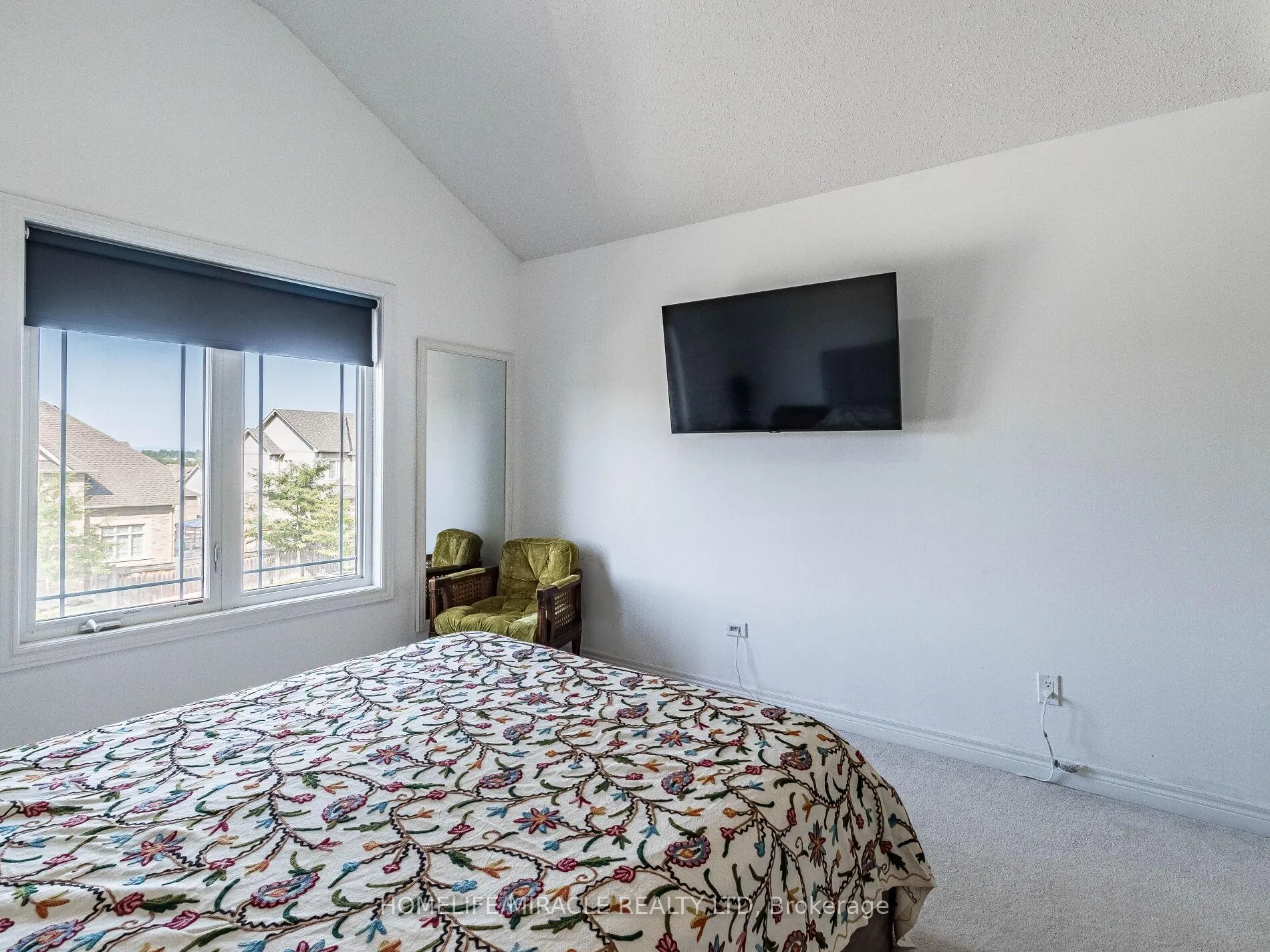 Photo 29 of 45 Kennedy Boulevard, New Tecumseth, Alliston — HOMEH