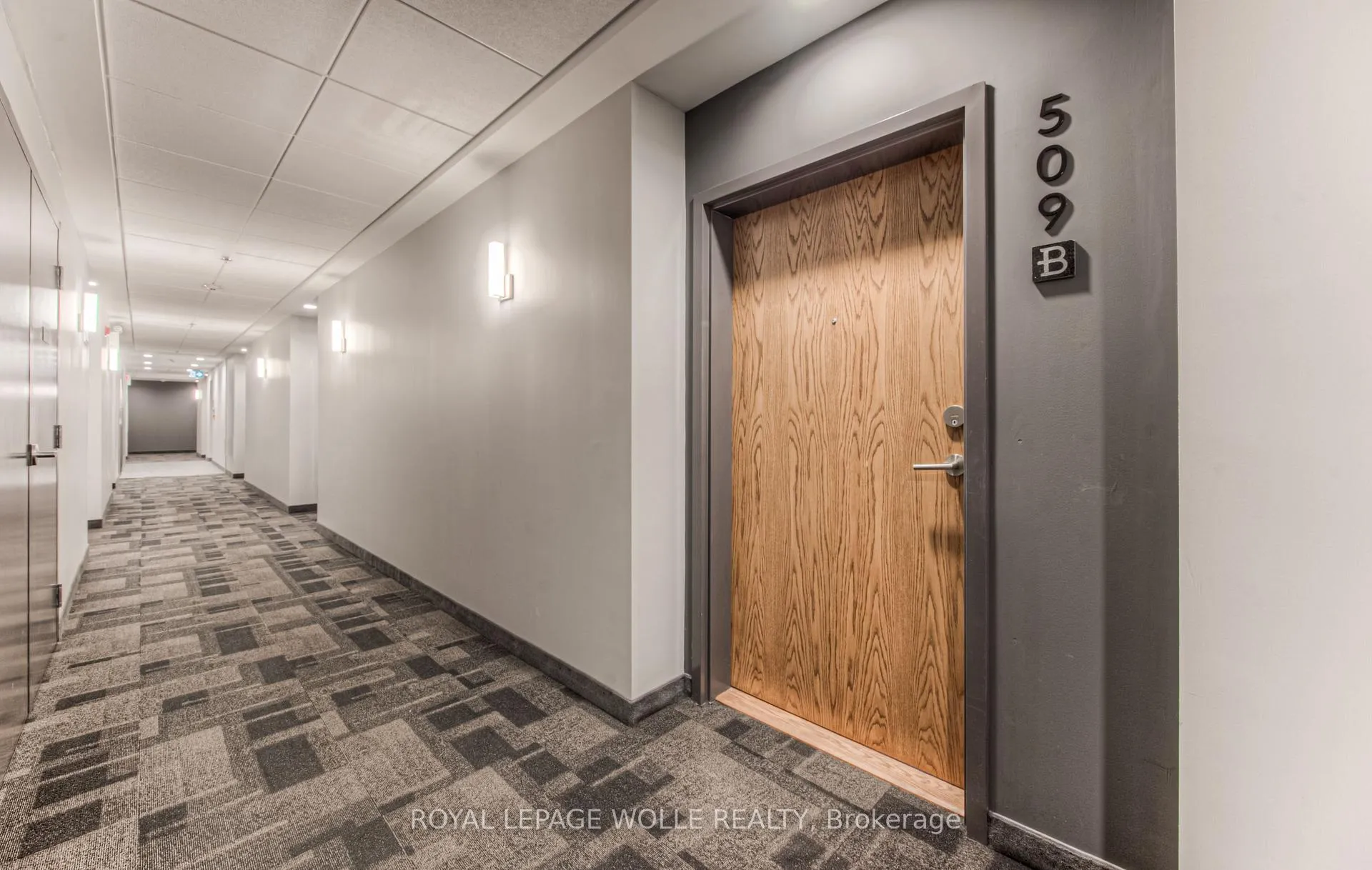 Photo 4 of Unit 509, 247 Northfield Drive E, Waterloo — HOMEH