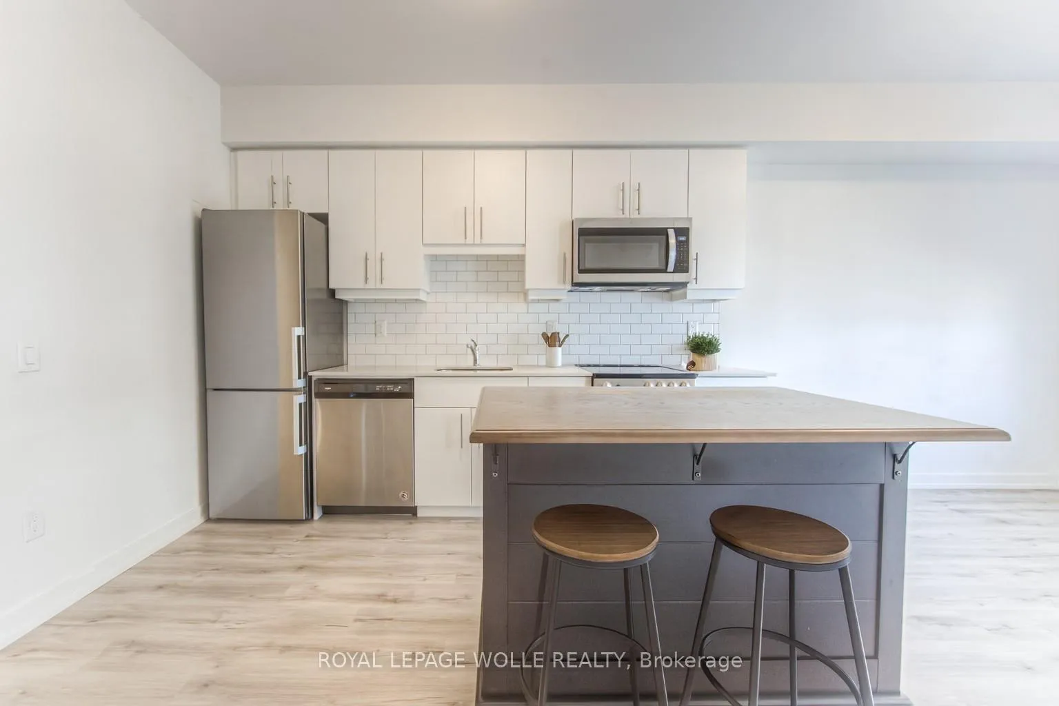 Photo 10 of Unit 509, 247 Northfield Drive E, Waterloo — HOMEH