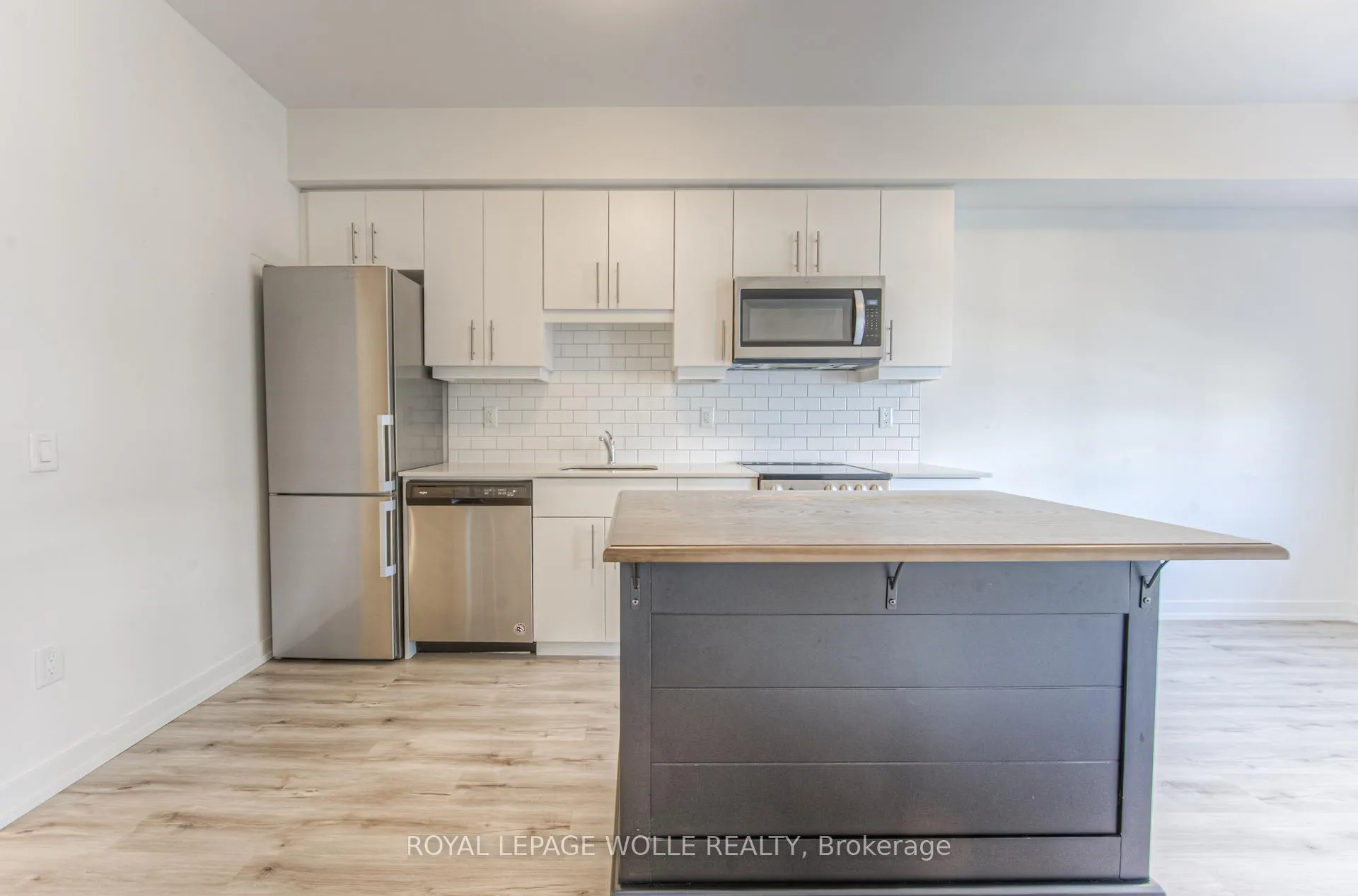 Photo 11 of Unit 509, 247 Northfield Drive E, Waterloo — HOMEH