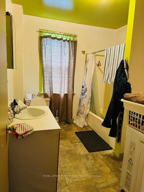 Photo 5 of 332 Alice Street, Cornwall — HOMEH
