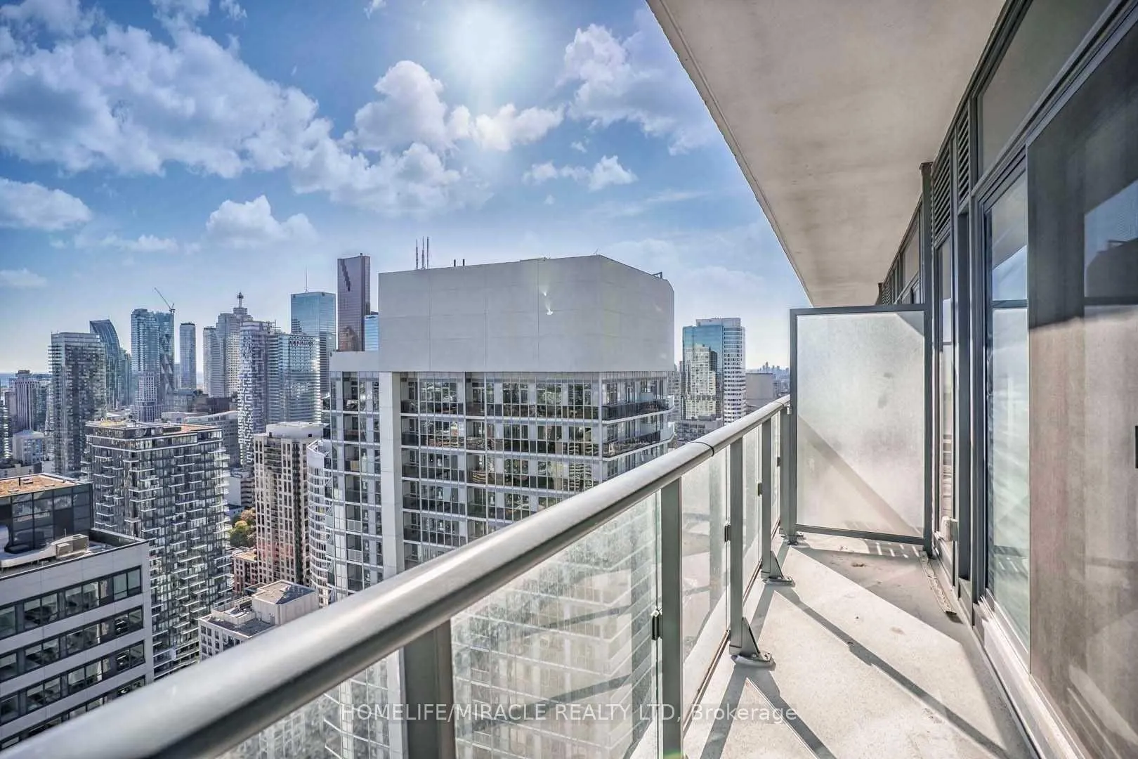 Photo 4 of Unit 3505, 159 Dundas Street E, Toronto, Church-Yonge Corridor — HOMEH