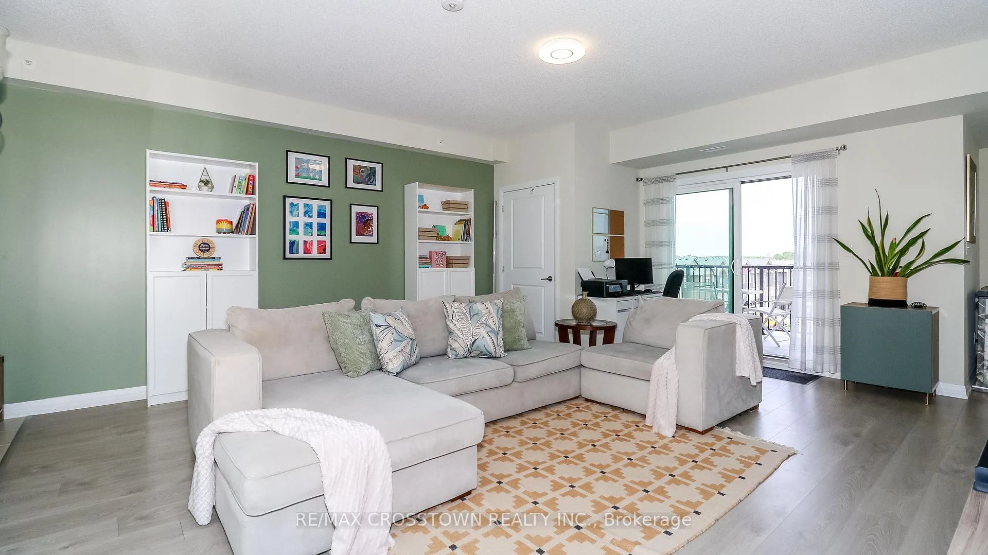 Photo 7 of Unit 318, 54 Koda Street, Barrie, Rural Barrie Southwest — HOMEH
