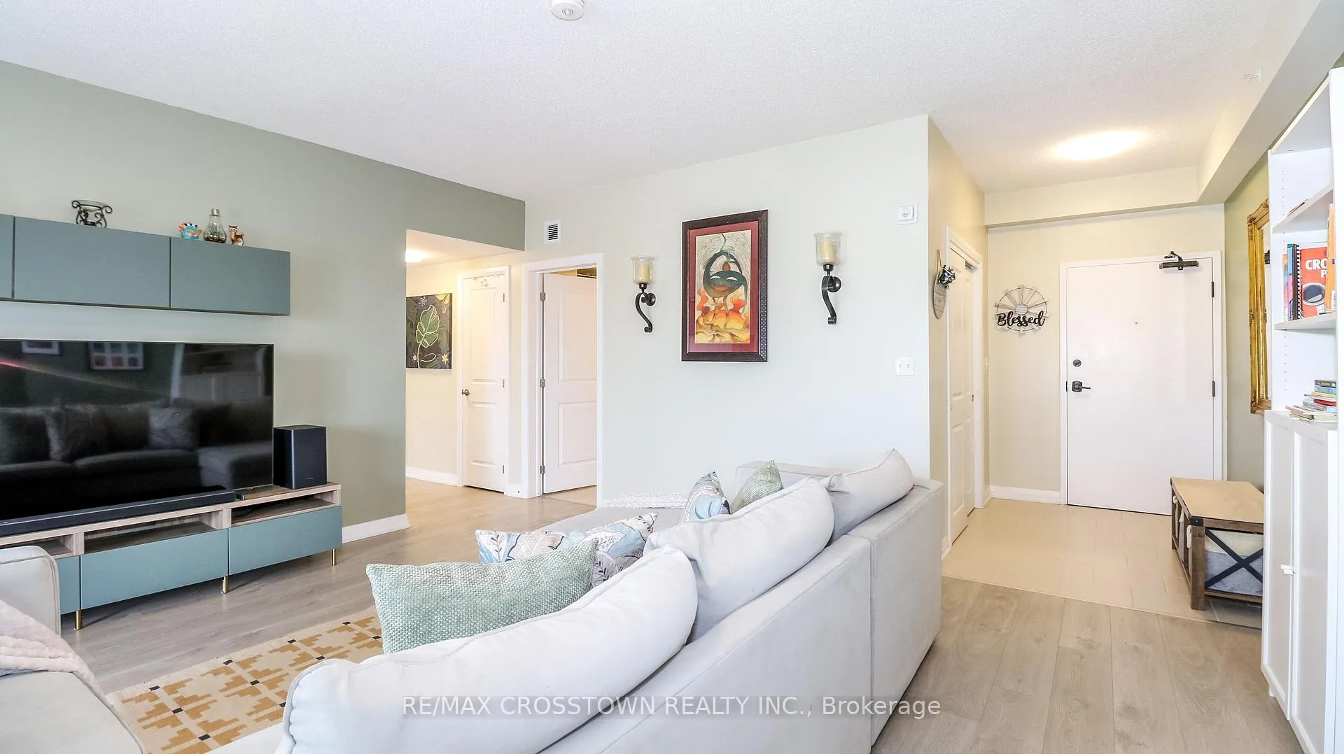 Photo 10 of Unit 318, 54 Koda Street, Barrie, Rural Barrie Southwest — HOMEH