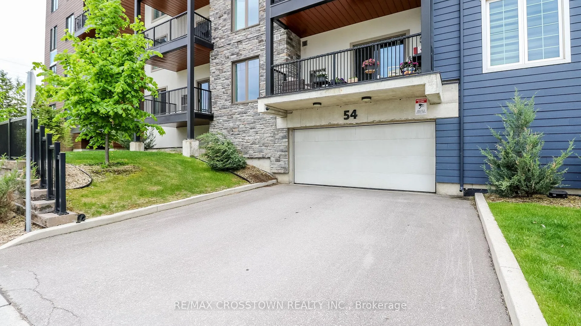 Photo 34 of Unit 318, 54 Koda Street, Barrie, Rural Barrie Southwest — HOMEH