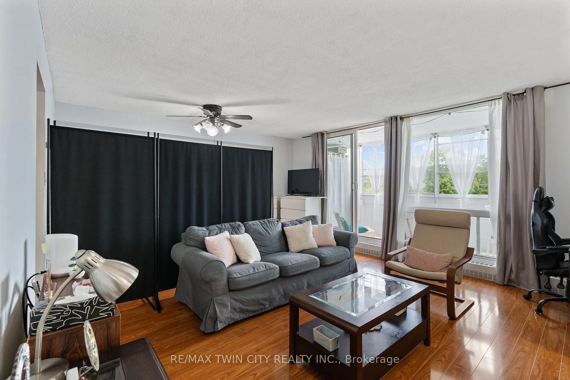 Photo 12 of Unit 611, 225 HARVARD Place Avenue E, Waterloo — HOMEH