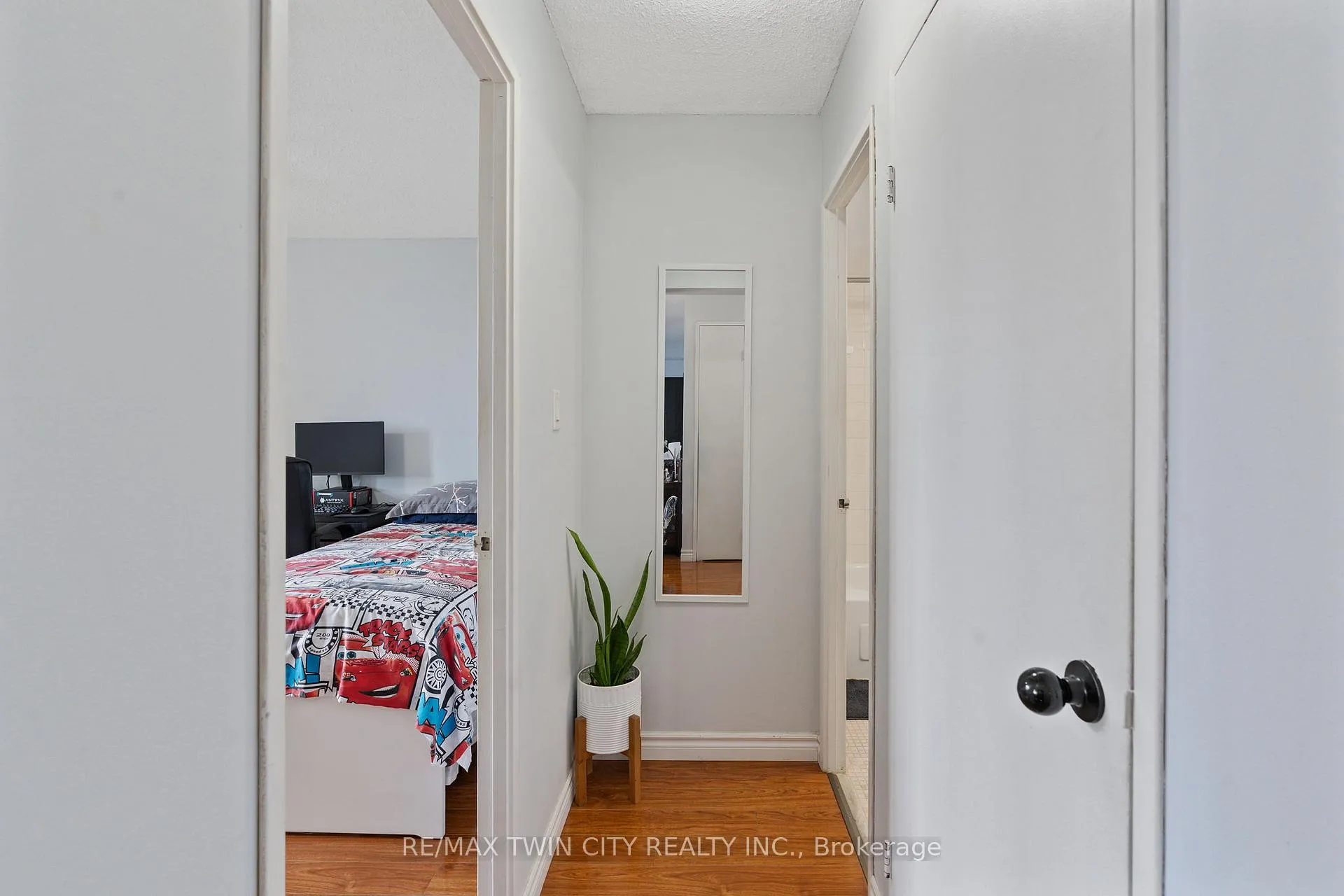 Photo 30 of Unit 611, 225 HARVARD Place Avenue E, Waterloo — HOMEH