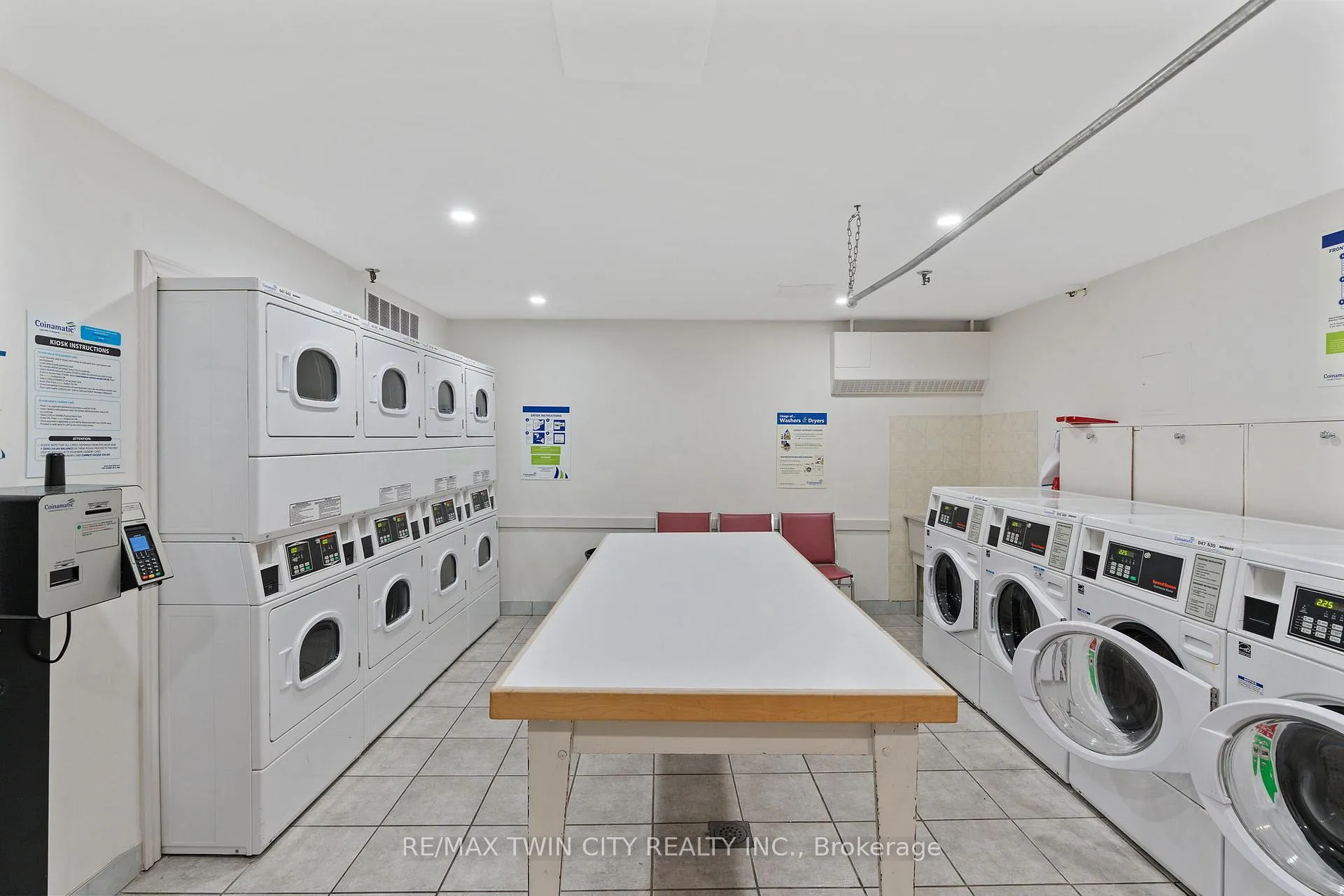 Photo 39 of Unit 611, 225 HARVARD Place Avenue E, Waterloo — HOMEH