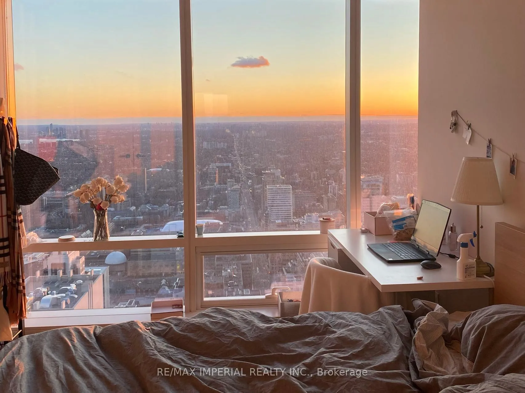 Photo 2 of Unit 6008, 1 Bloor Street, Toronto, Church-Yonge Corridor — HOMEH