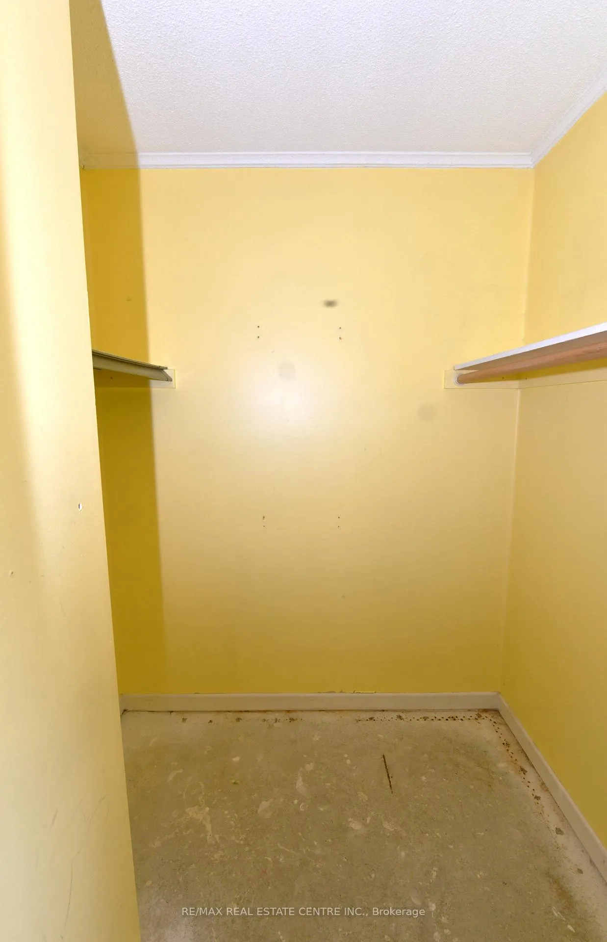 Photo 22 of Unit 96, 30 Green Valley Drive, Kitchener, Pioneer Park — HOMEH