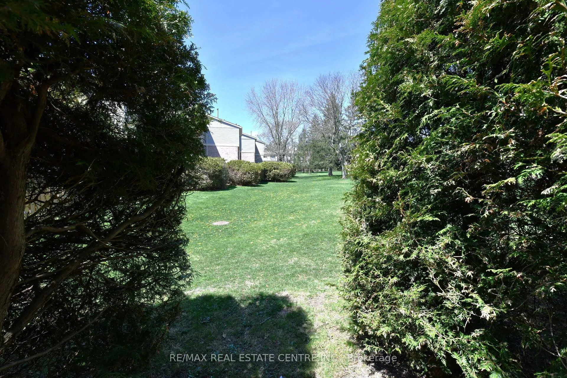 Photo 27 of Unit 96, 30 Green Valley Drive, Kitchener, Pioneer Park — HOMEH