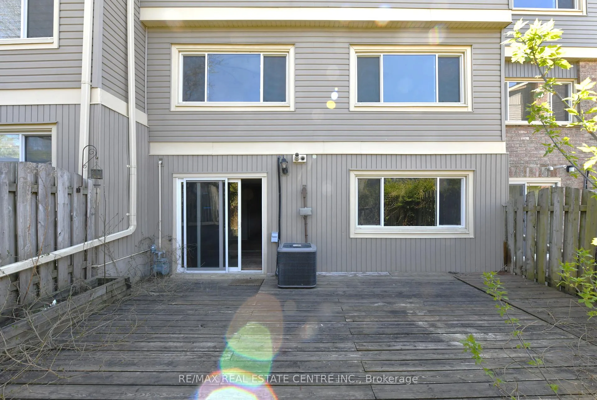Photo 29 of Unit 96, 30 Green Valley Drive, Kitchener, Pioneer Park — HOMEH