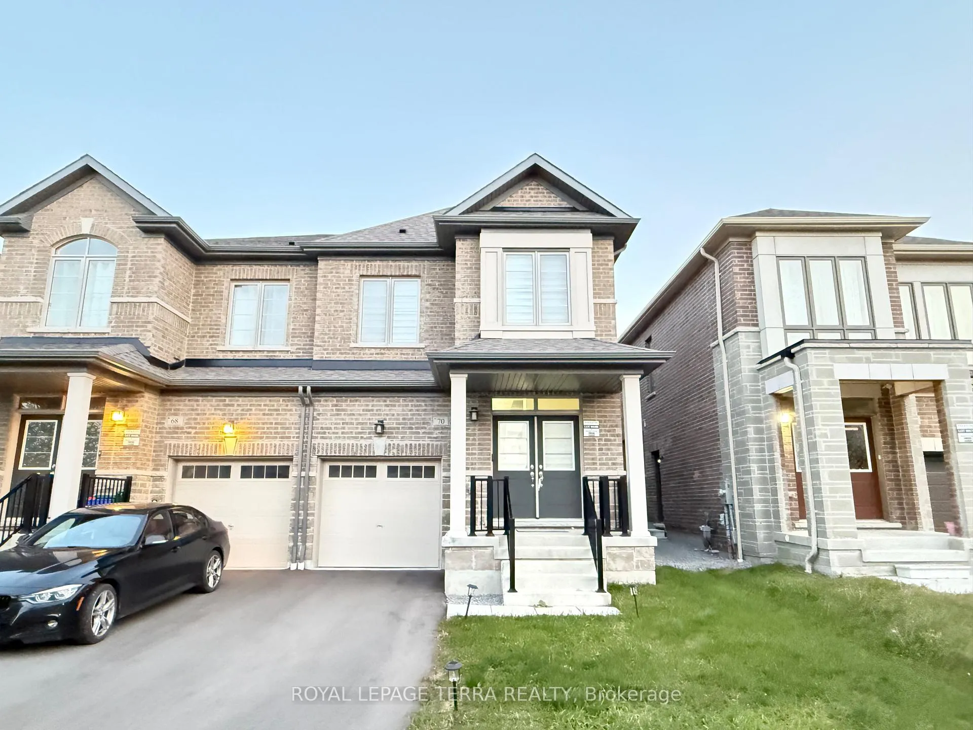 Front of 70 Fruitful Crescent