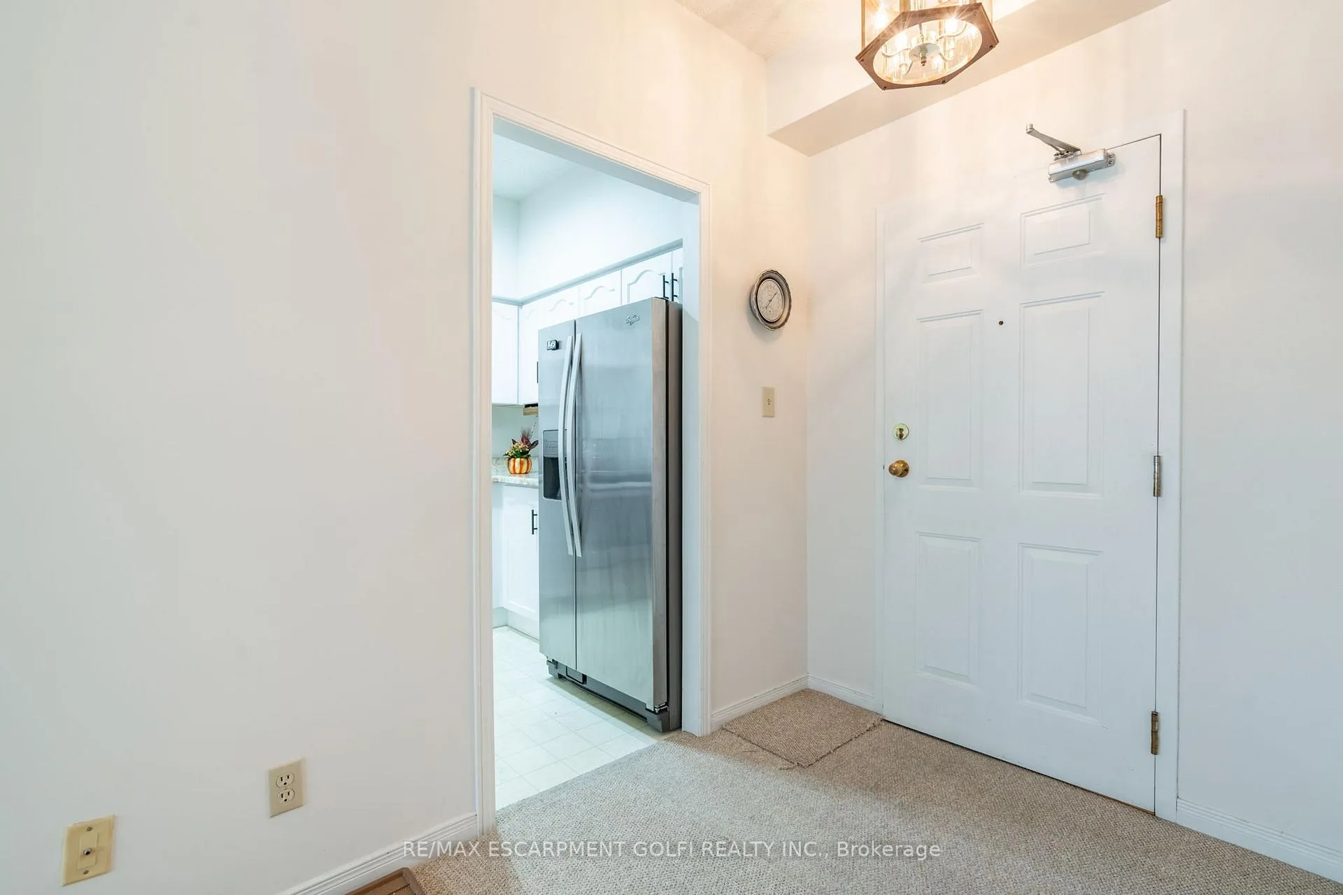 Photo 9 of Unit 103, 200 Limeridge Road W, Hamilton, Rolston — HOMEH