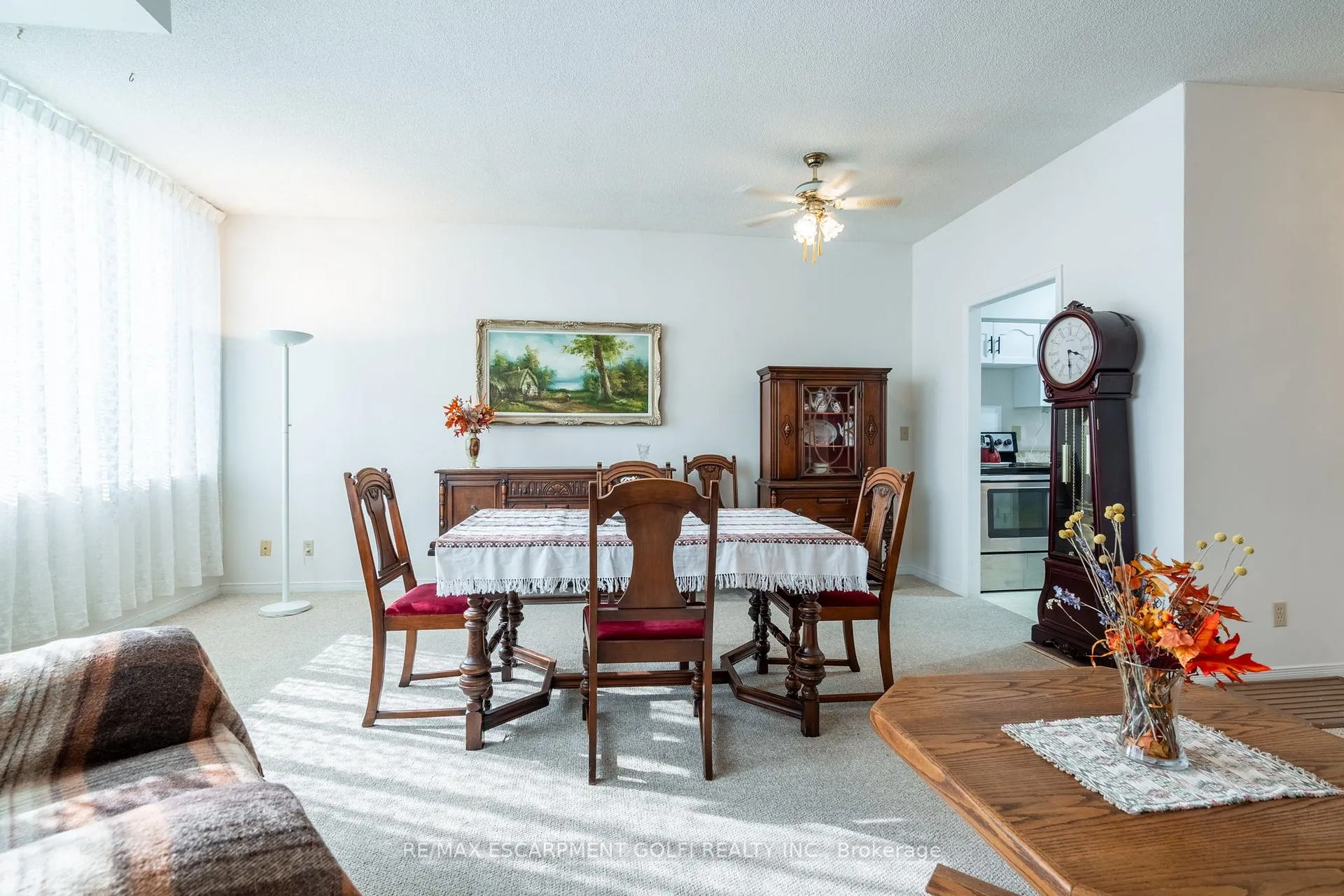 Photo 21 of Unit 103, 200 Limeridge Road W, Hamilton, Rolston — HOMEH