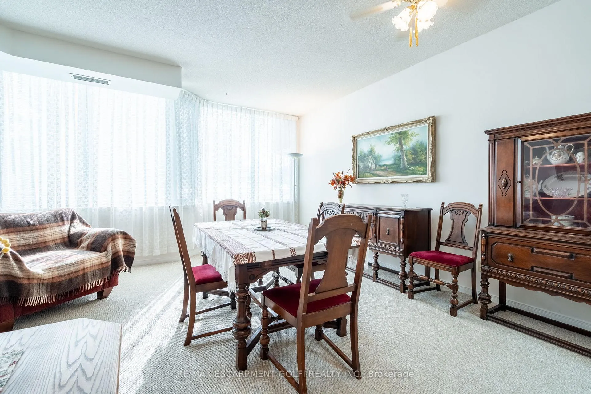Photo 23 of Unit 103, 200 Limeridge Road W, Hamilton, Rolston — HOMEH
