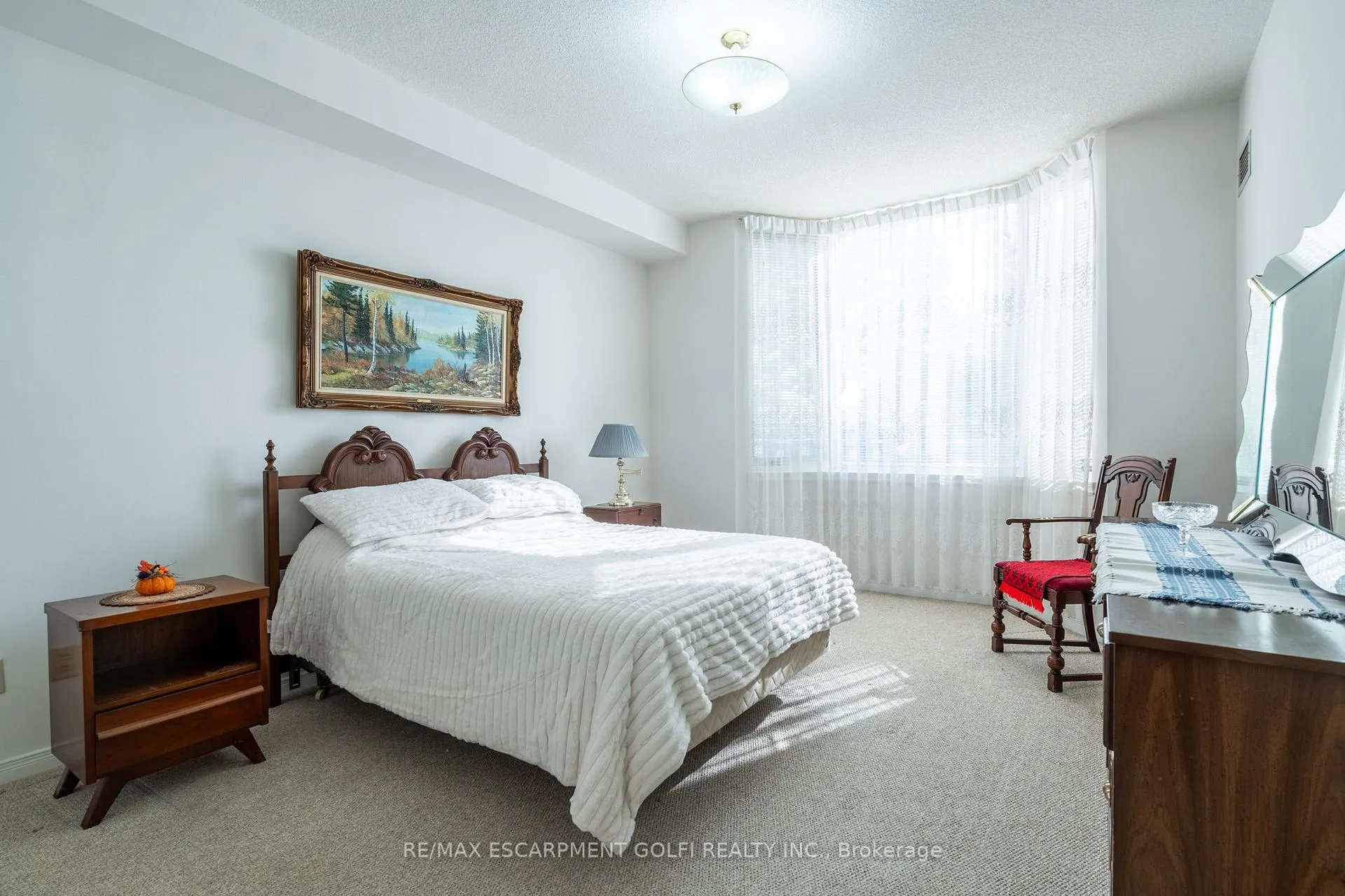Photo 25 of Unit 103, 200 Limeridge Road W, Hamilton, Rolston — HOMEH