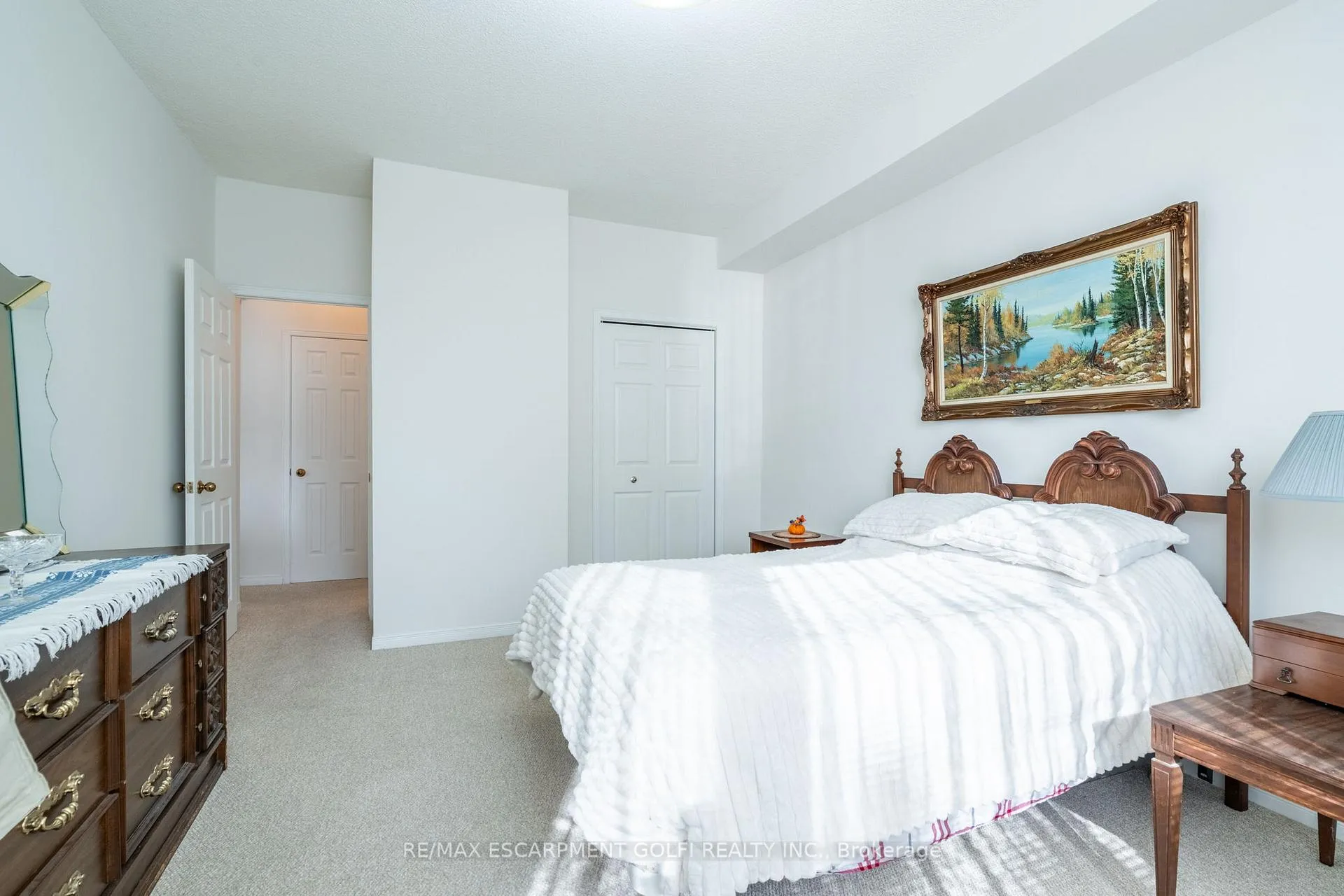 Photo 27 of Unit 103, 200 Limeridge Road W, Hamilton, Rolston — HOMEH