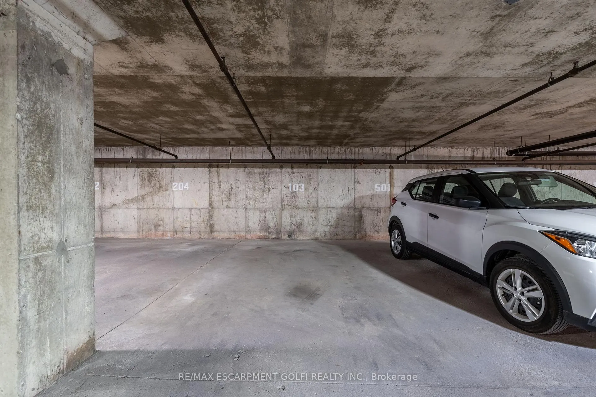Photo 34 of Unit 103, 200 Limeridge Road W, Hamilton, Rolston — HOMEH