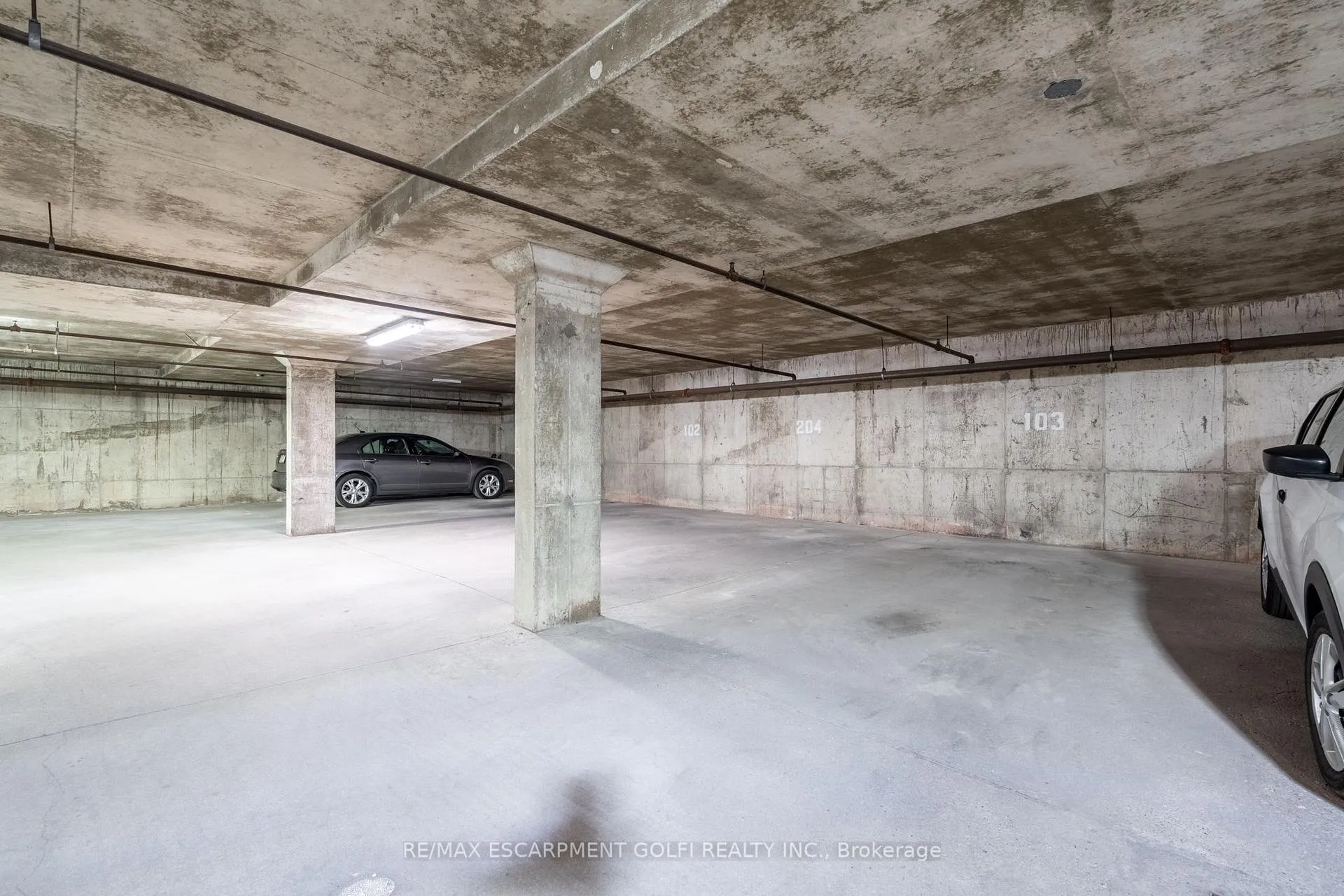 Photo 35 of Unit 103, 200 Limeridge Road W, Hamilton, Rolston — HOMEH