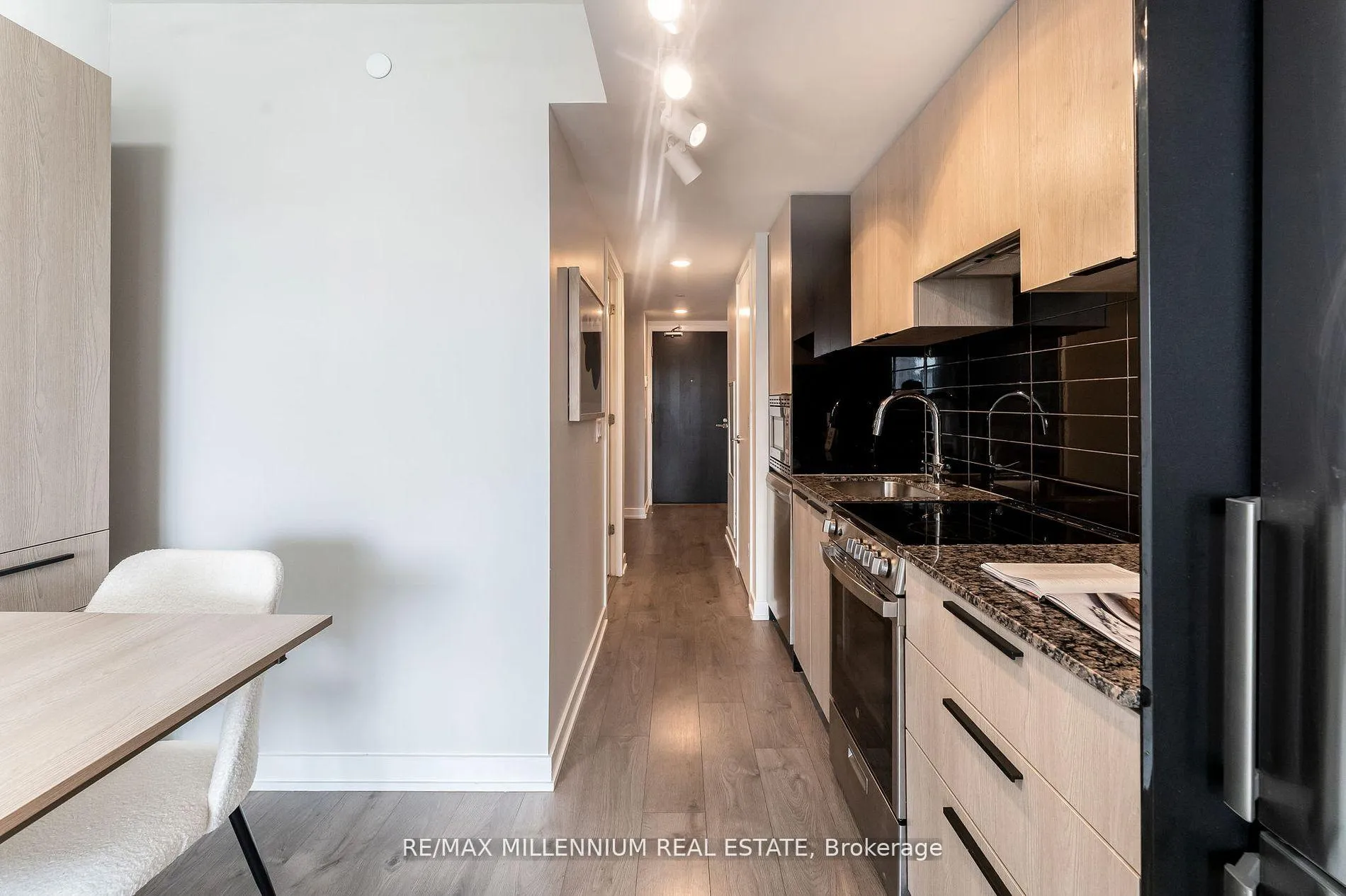 Photo 11 of Unit 1308, 18 Maitland Terrace, Toronto, Church-Yonge Corridor — HOMEH