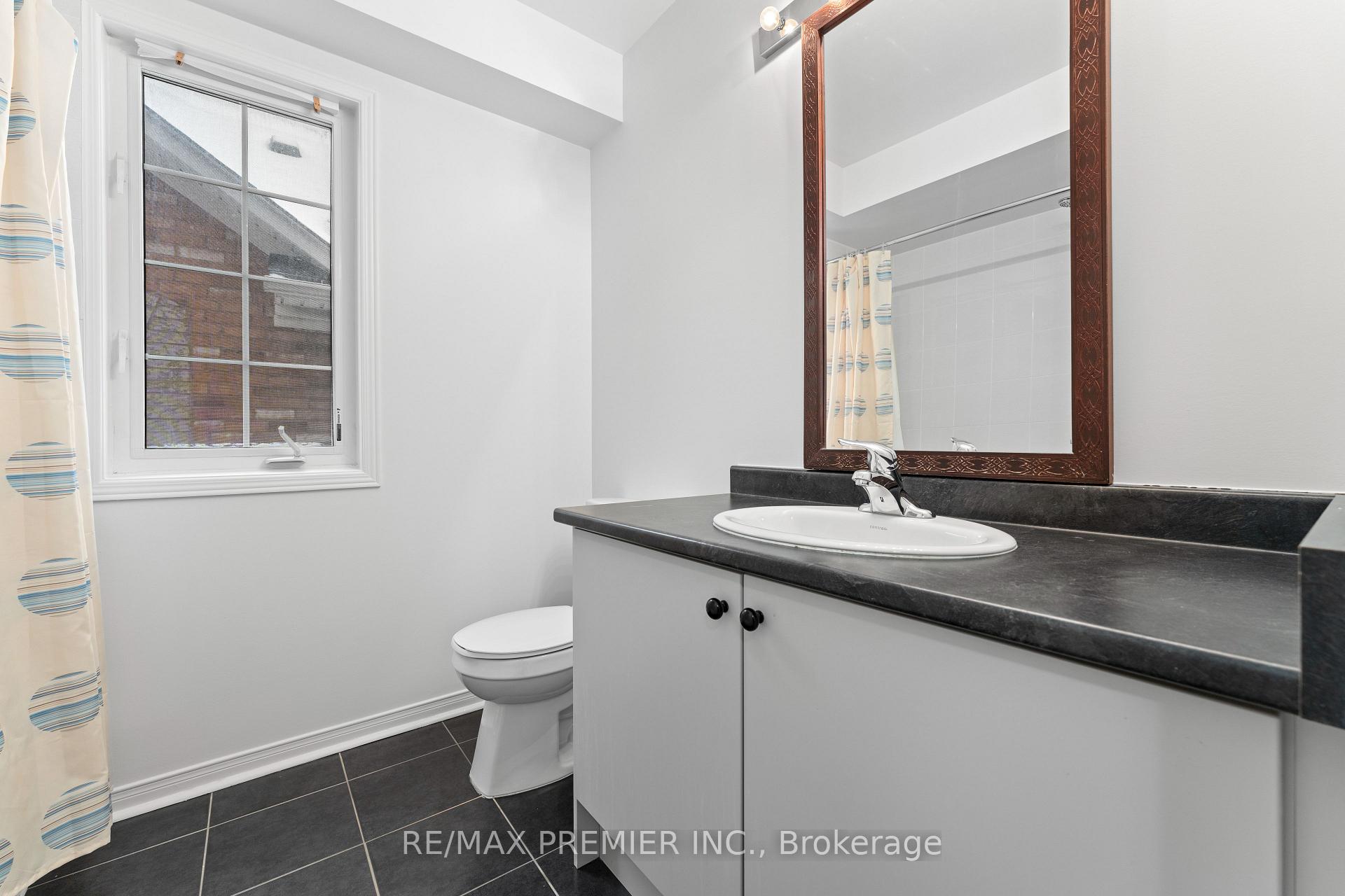 Photo 17 of 14 Cooperage Lane, Ajax, Central — HOMEH