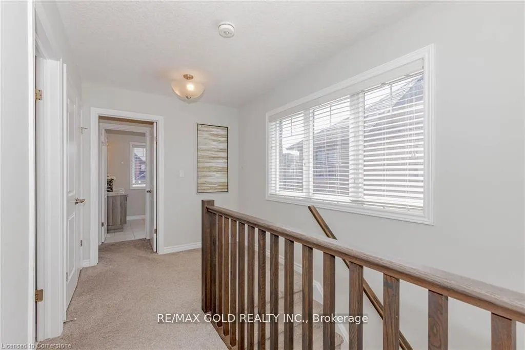 Photo 31 of 133 Hollybrook Trail, Kitchener — HOMEH