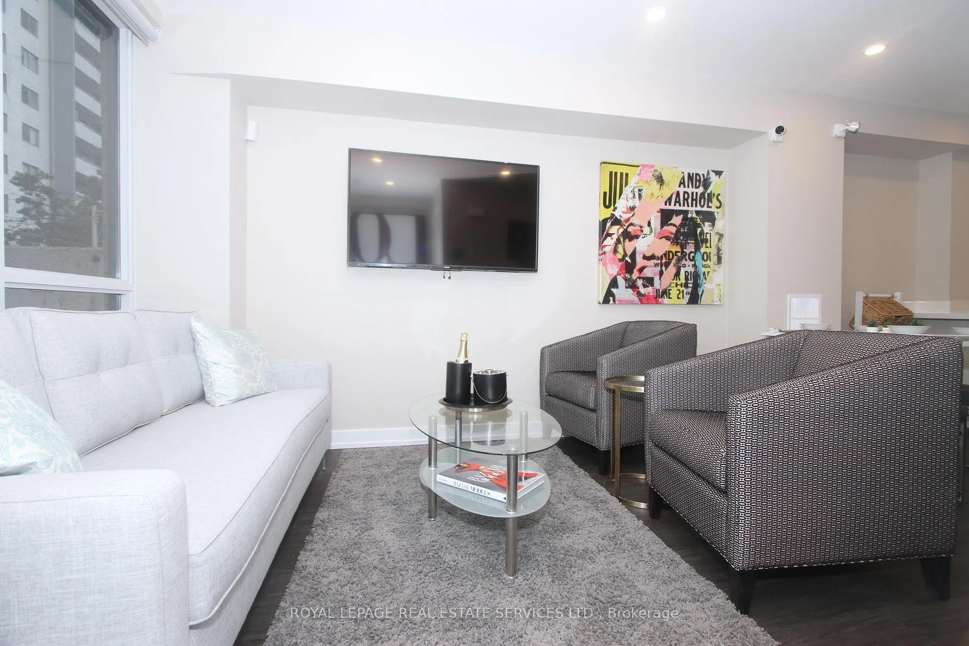 Photo 2 of 284 Bleecker Street, Toronto, North St. James Town — HOMEH