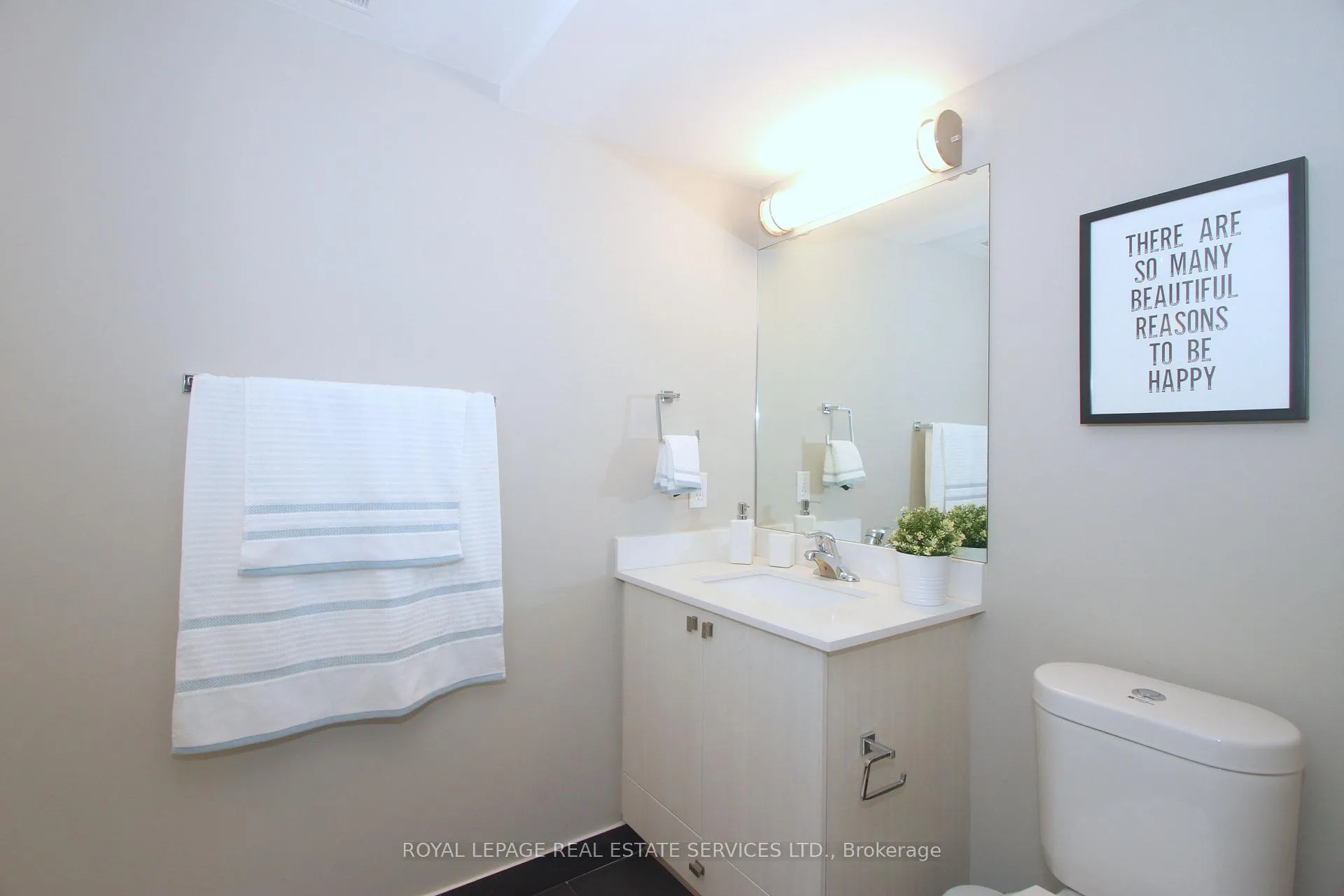 Photo 8 of 284 Bleecker Street, Toronto, North St. James Town — HOMEH