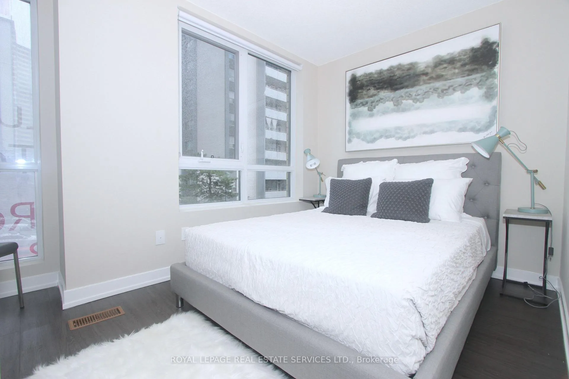 Photo 10 of 284 Bleecker Street, Toronto, North St. James Town — HOMEH