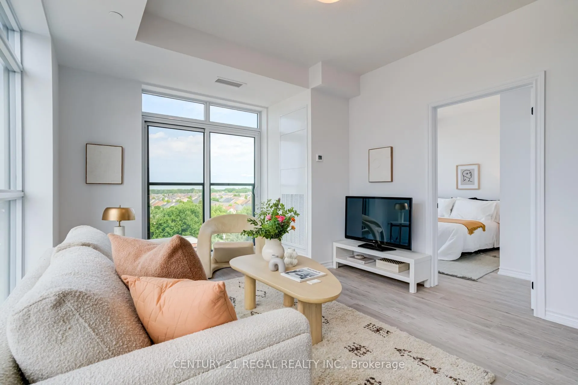 Photo 11 of Unit 702, 460 Dundas Street E, Hamilton, Waterdown — HOMEH