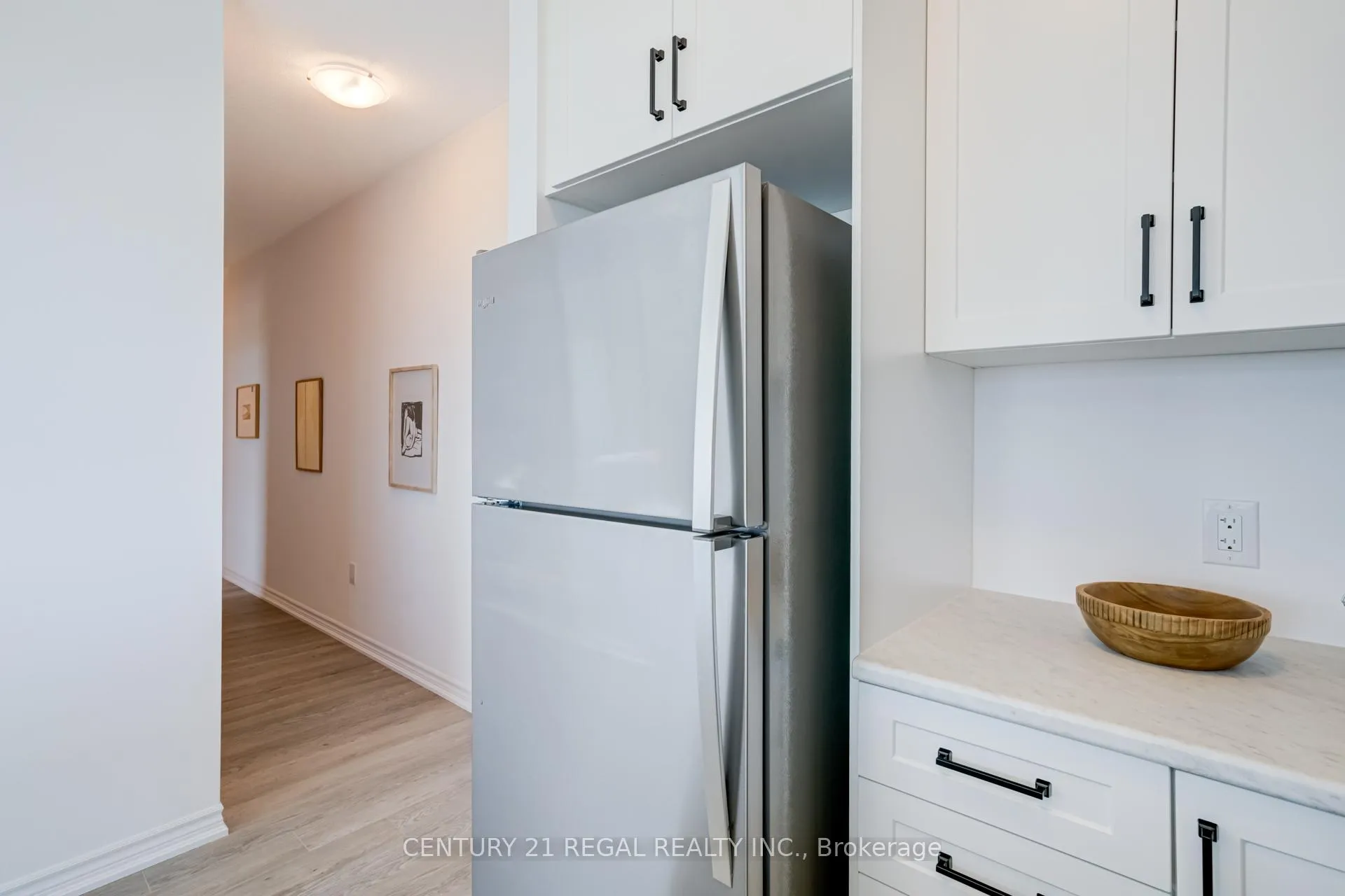 Photo 26 of Unit 702, 460 Dundas Street E, Hamilton, Waterdown — HOMEH