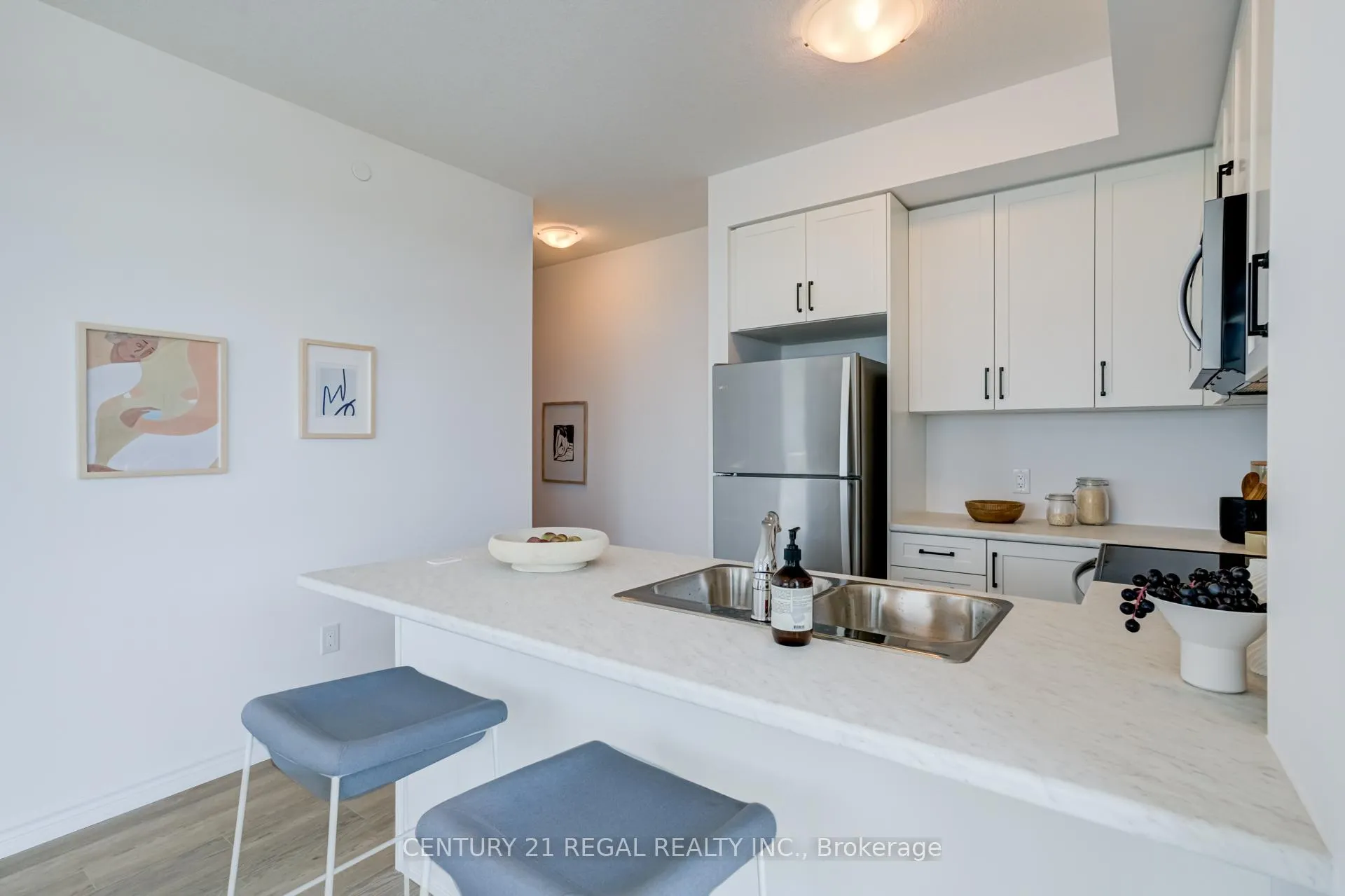 Photo 27 of Unit 702, 460 Dundas Street E, Hamilton, Waterdown — HOMEH