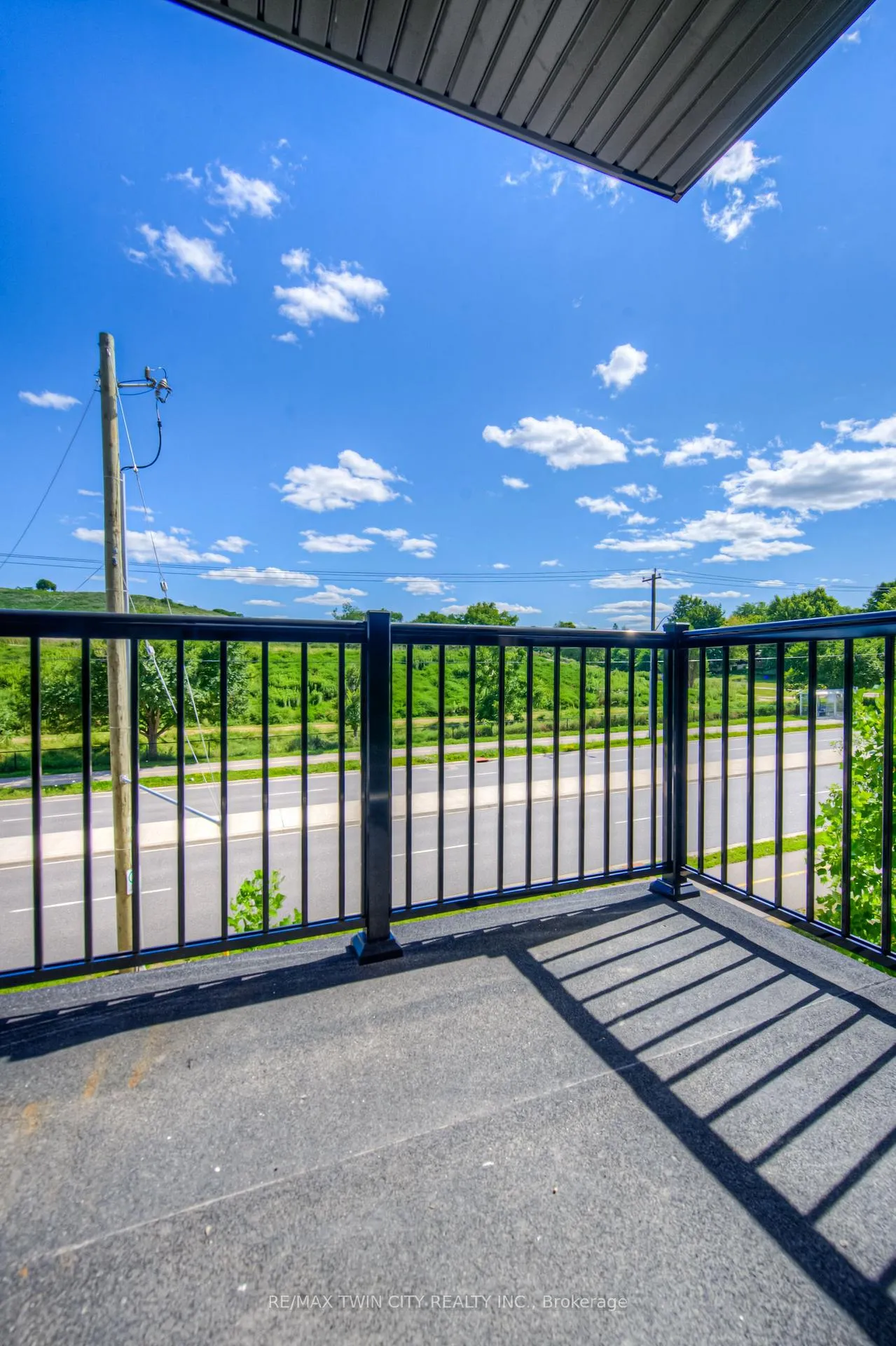 Photo 24 of Unit D13, 10 Palace Street, Kitchener, Laurentian Hills — HOMEH