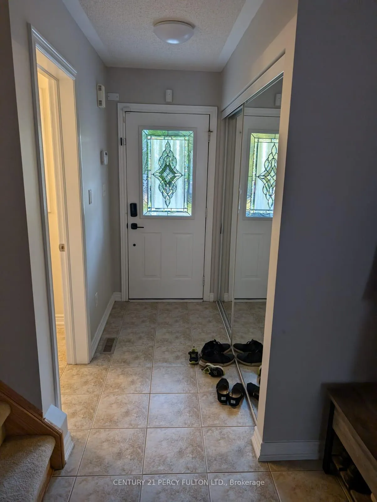 Photo 8 of 71 Barchester Crescent, Whitby, Brooklin — HOMEH