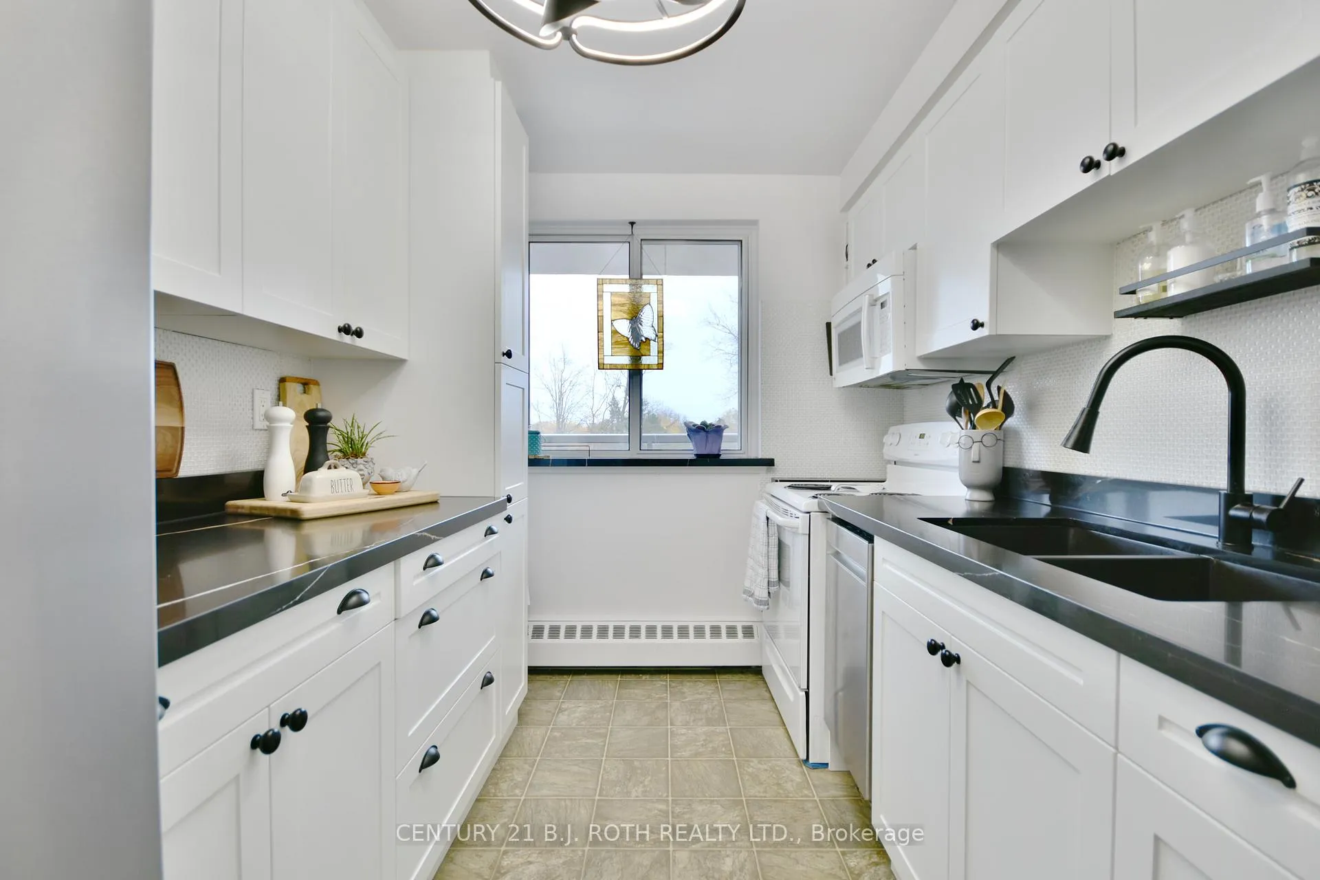 Photo 5 of Unit 405, 414 Blake Street, Barrie, Codrington — HOMEH