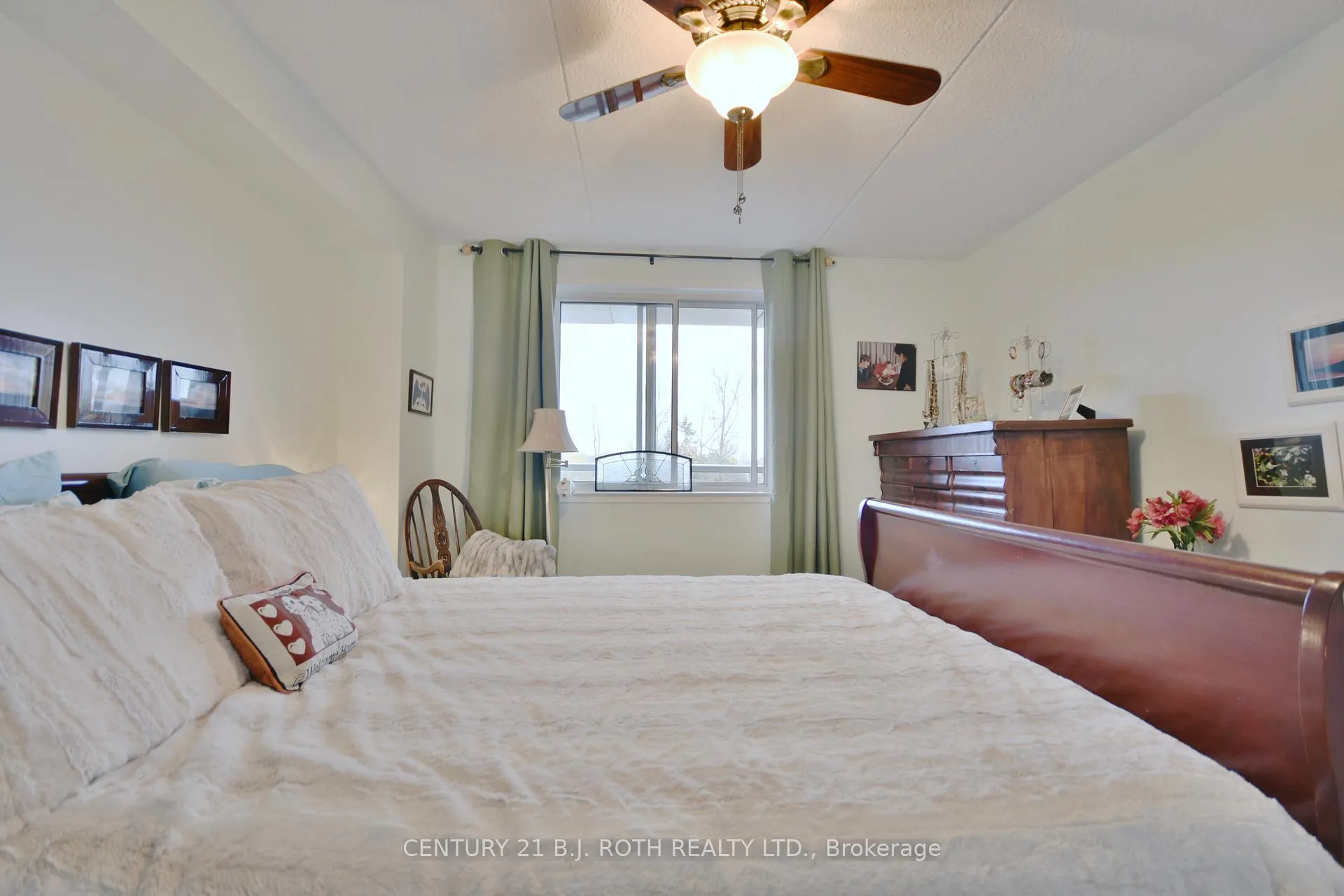 Photo 9 of Unit 405, 414 Blake Street, Barrie, Codrington — HOMEH