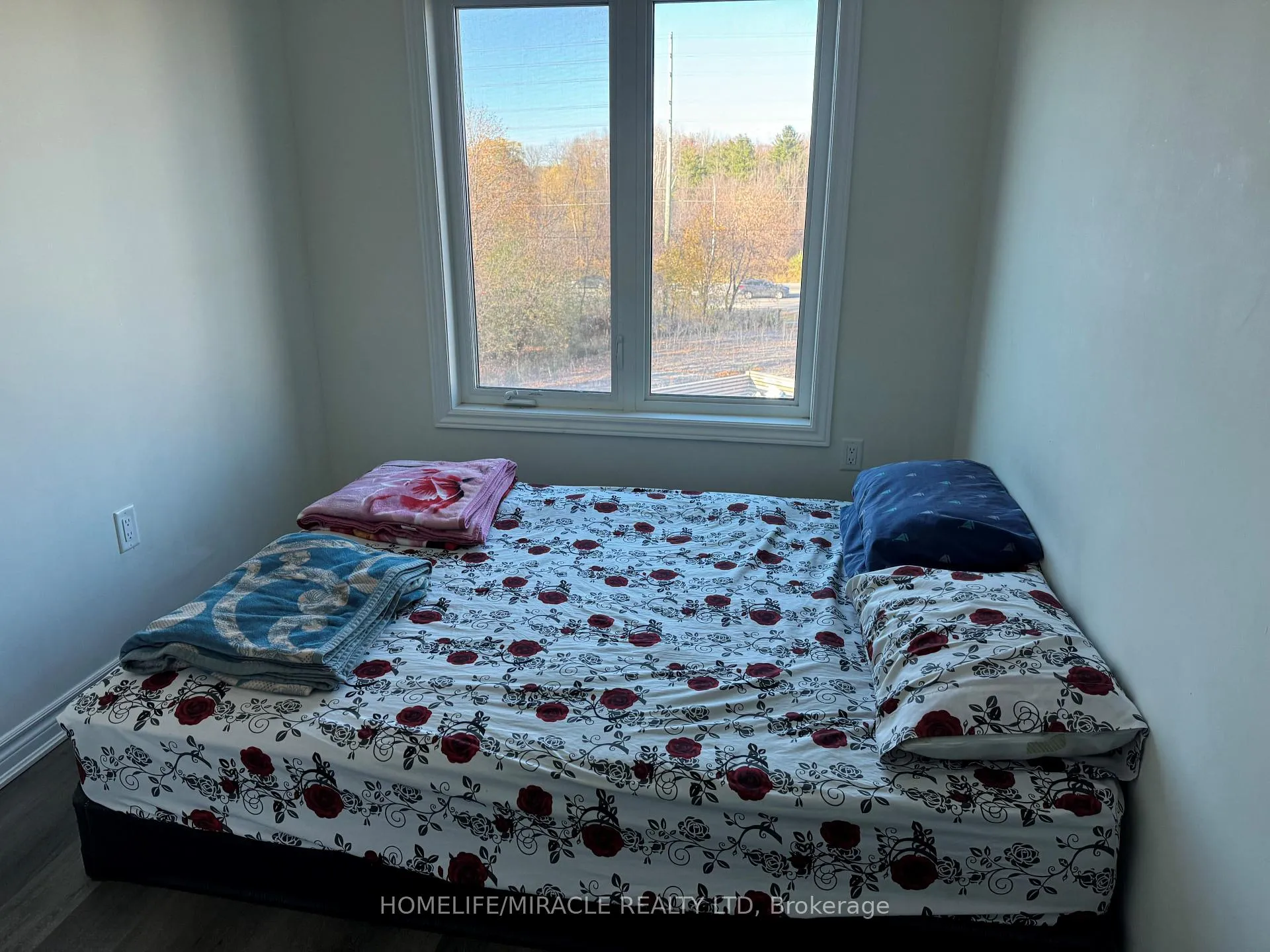 Photo 9 of Unit 106, 1034 Reflection Place, Pickering, Rural Pickering — HOMEH